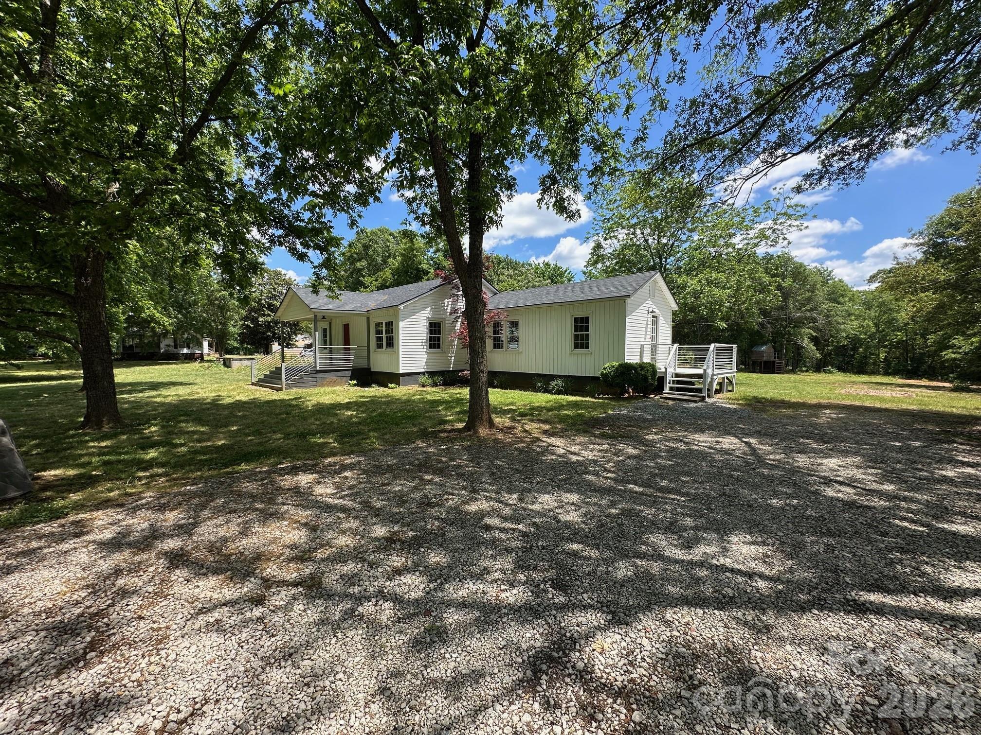 358 N Green River Road — Gaffney