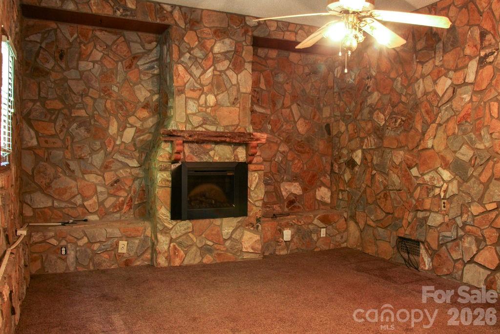 905 S 10th Street — Bessemer City