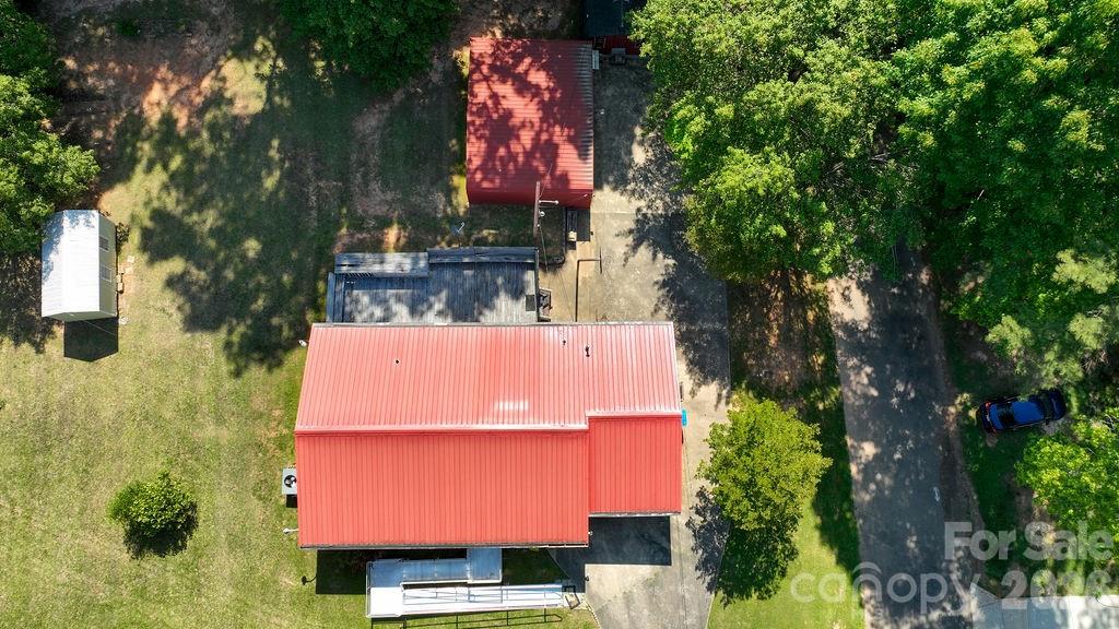 905 S 10th Street — Bessemer City