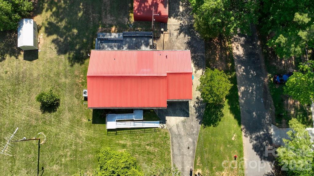 905 S 10th Street — Bessemer City