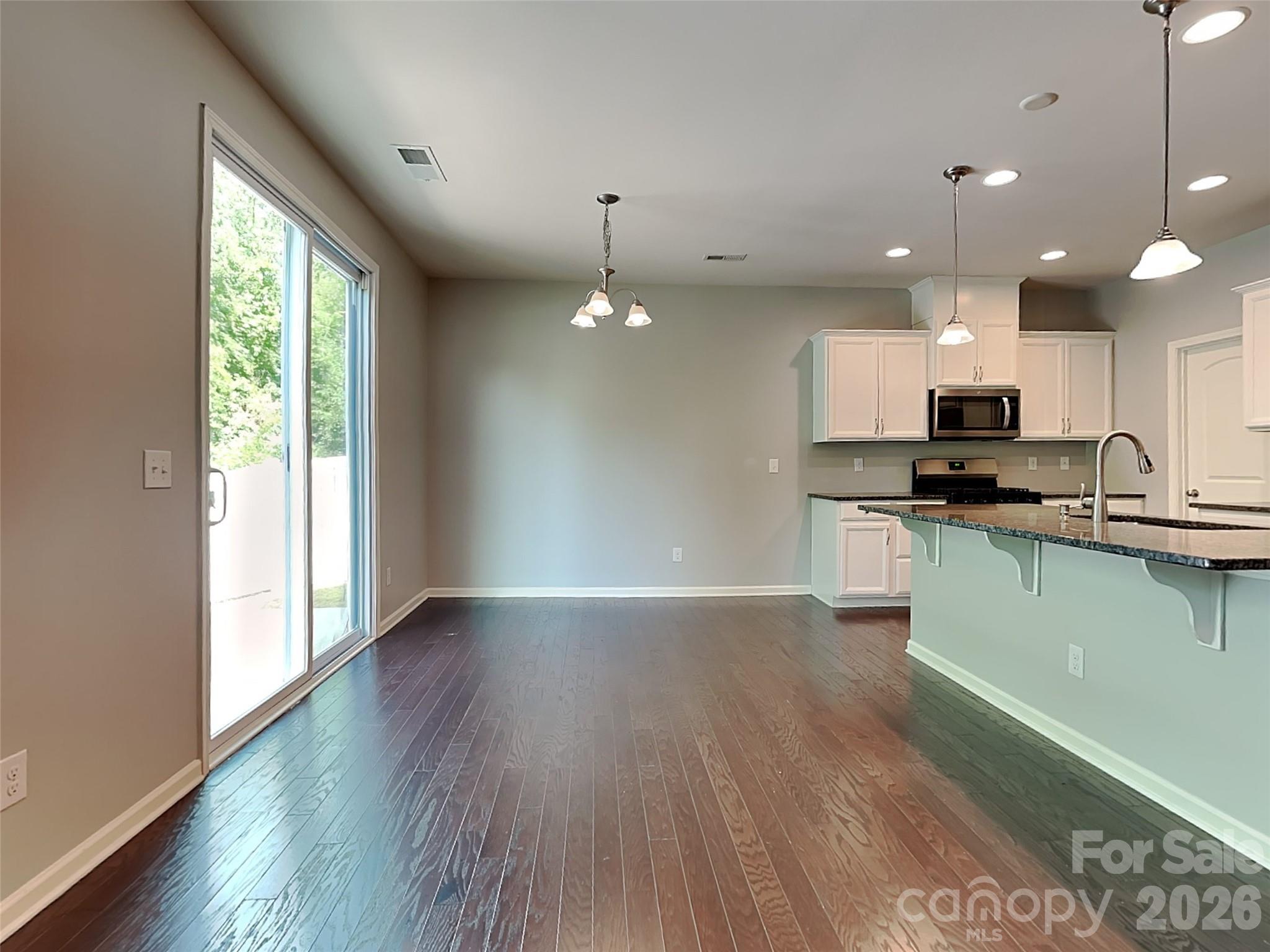 9425 Hartington Place — Charlotte