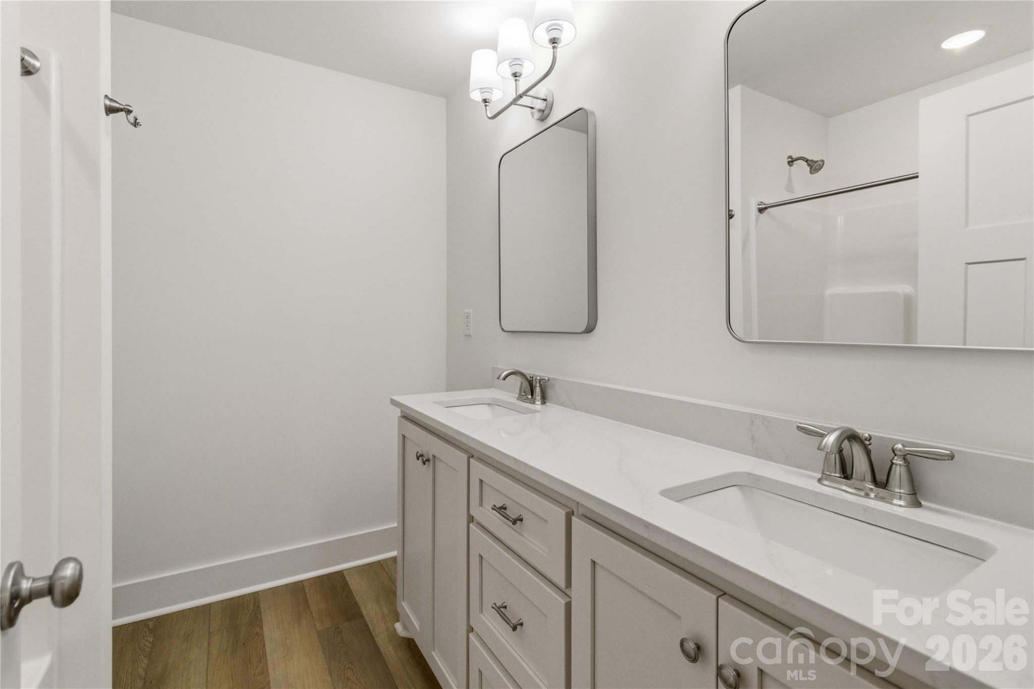 352 Adams Road — Clover