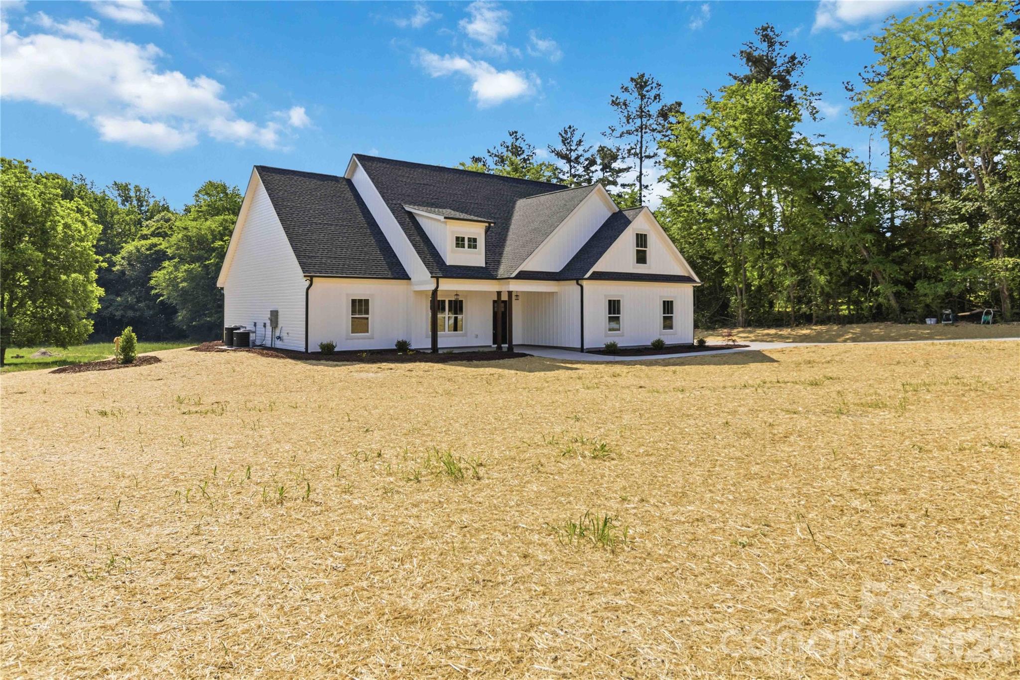 352 Adams Road — Clover