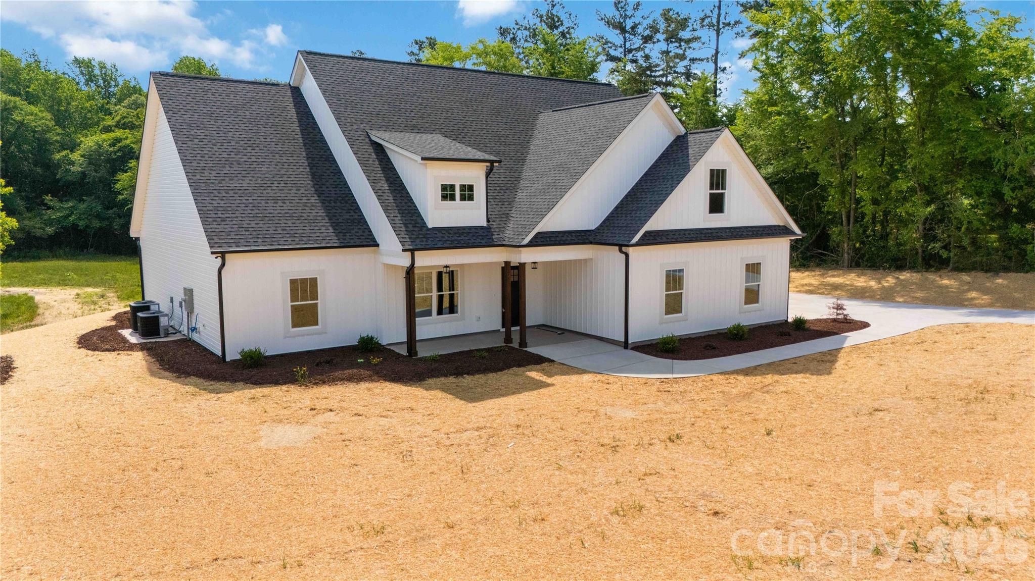 352 Adams Road — Clover