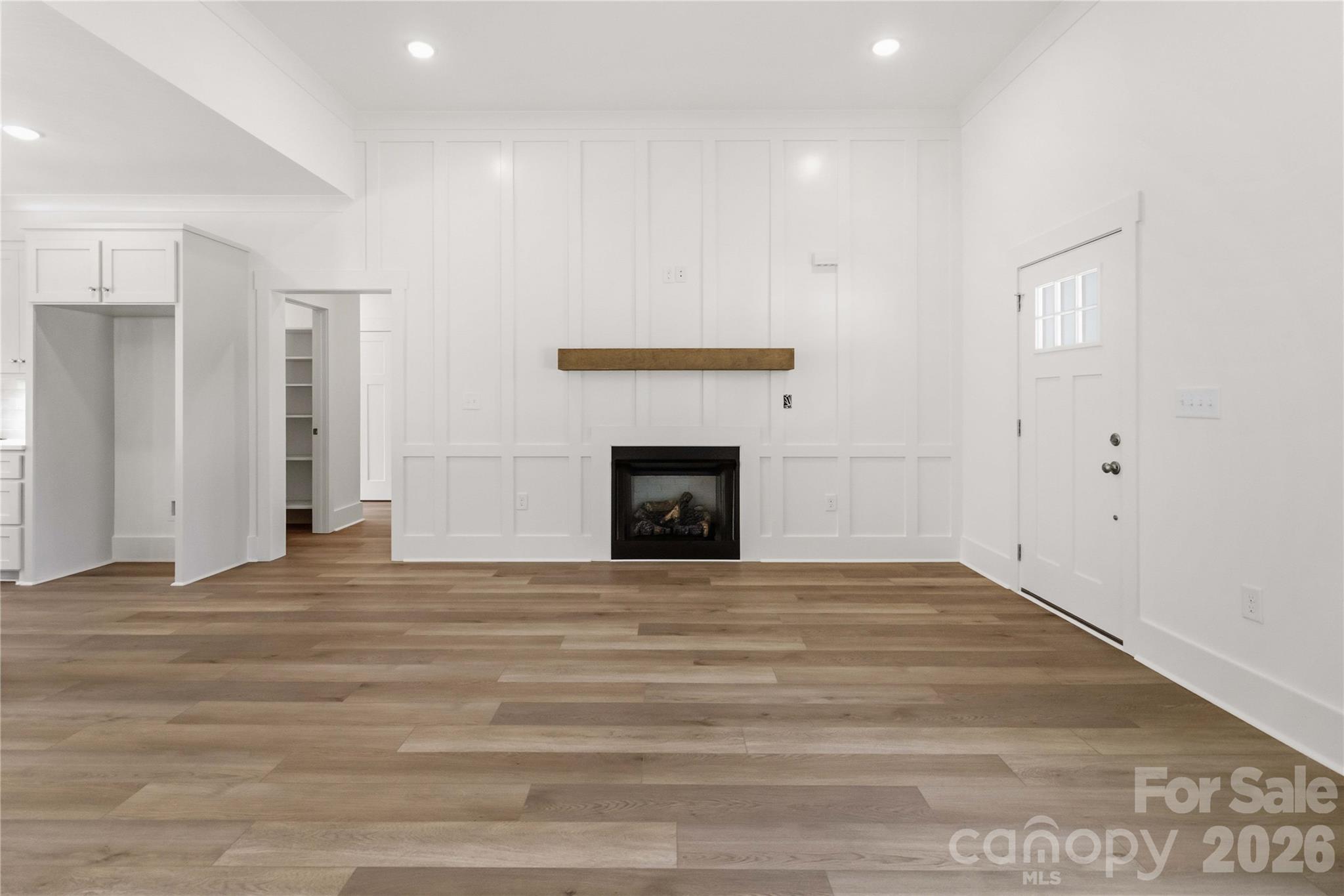 352 Adams Road — Clover