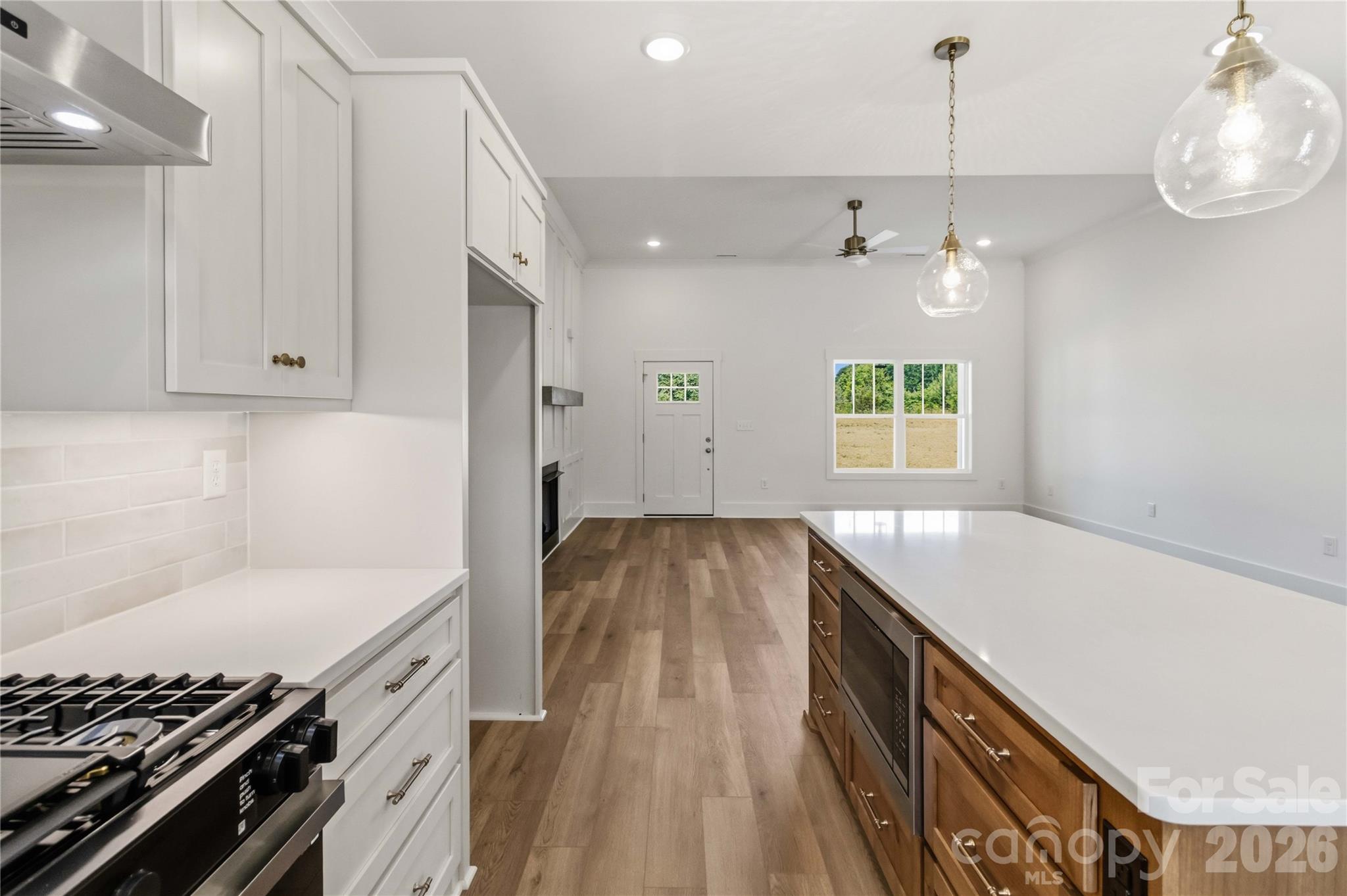 352 Adams Road — Clover
