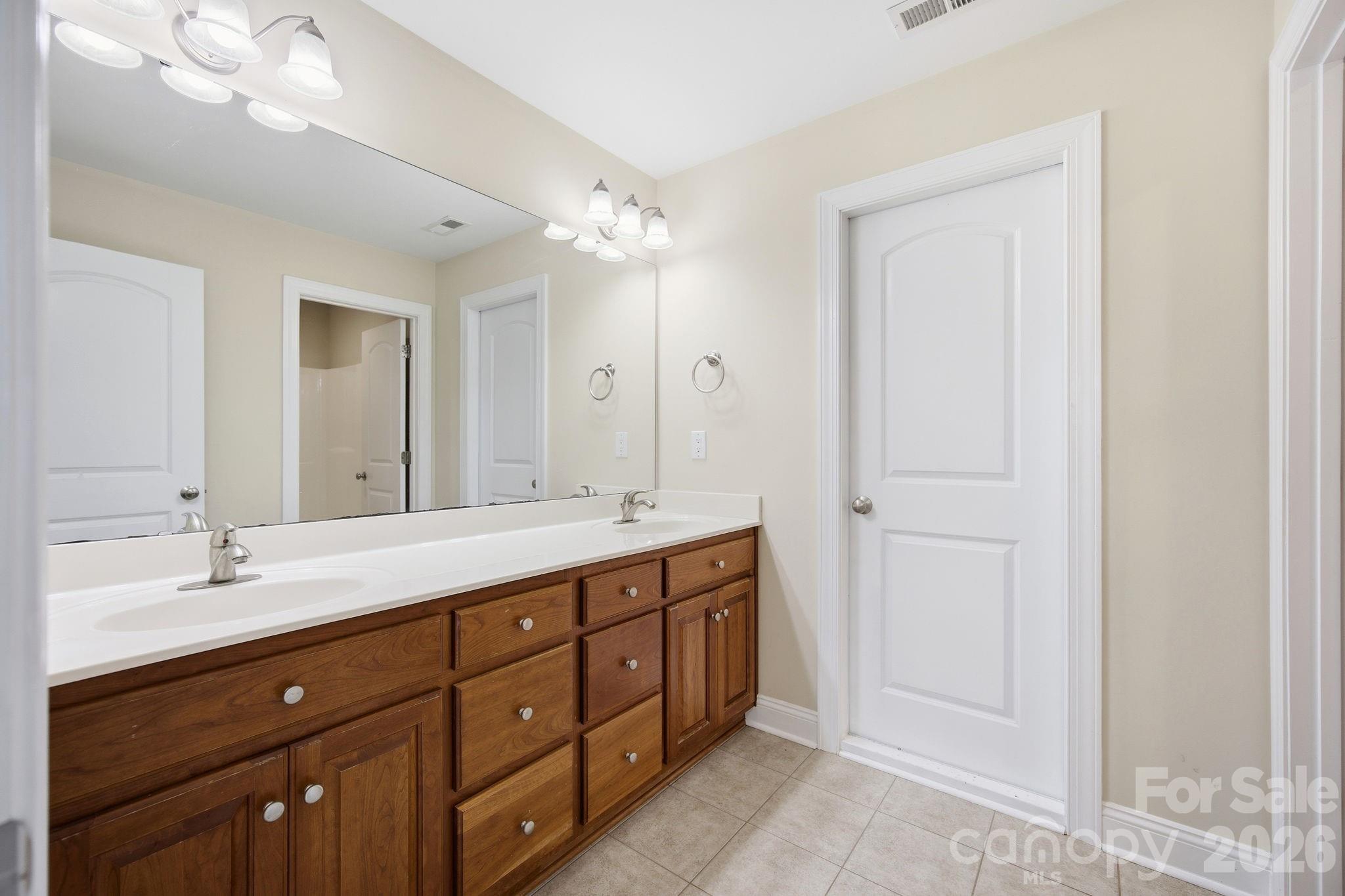3210 Kelsey Plaza — Kannapolis