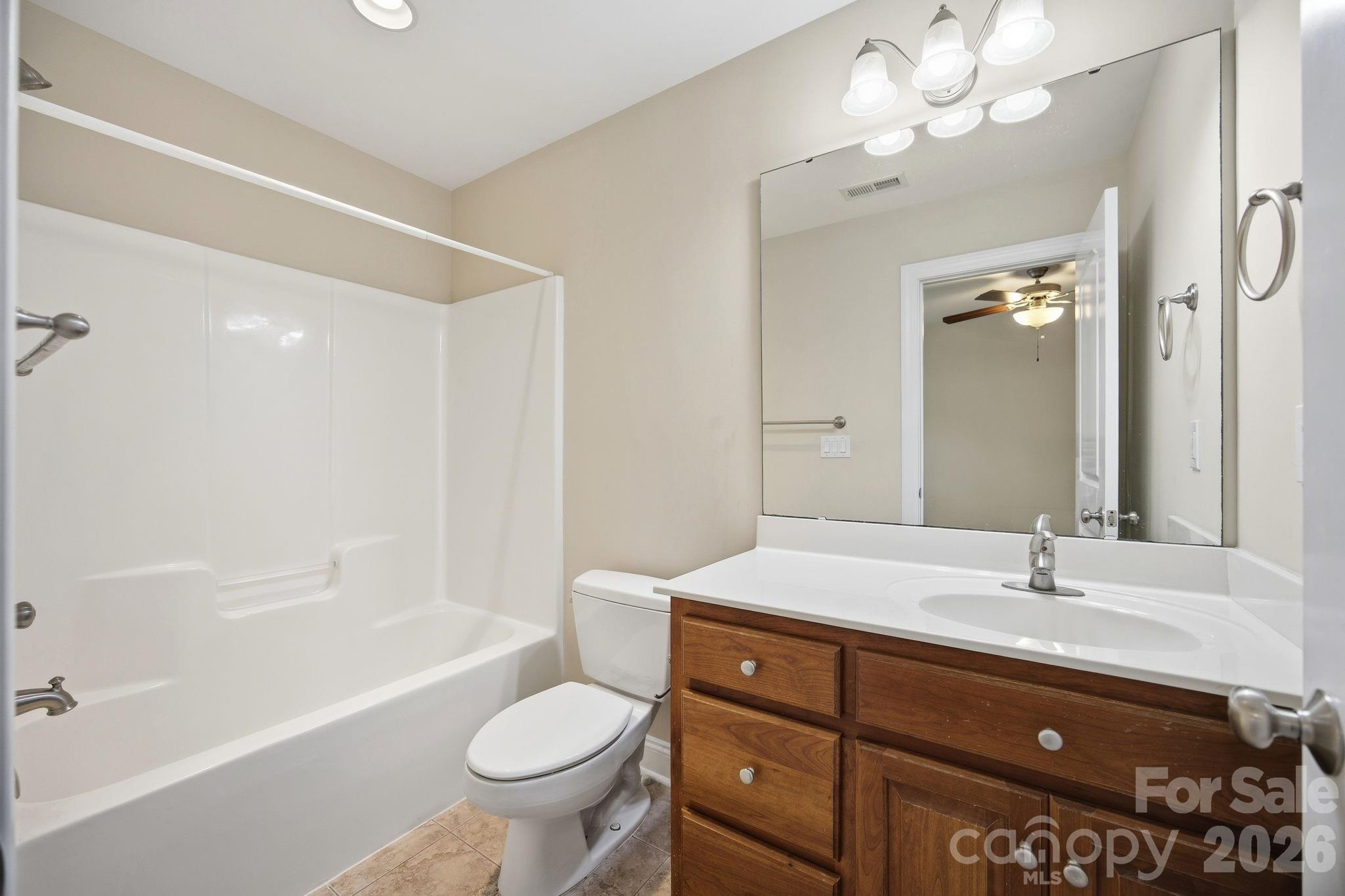 3210 Kelsey Plaza — Kannapolis