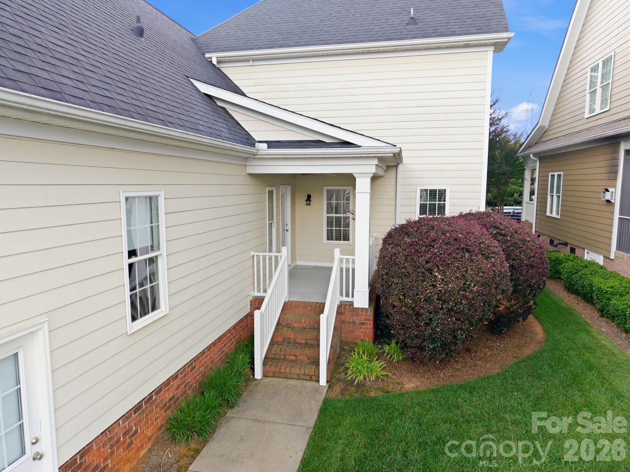 3210 Kelsey Plaza — Kannapolis