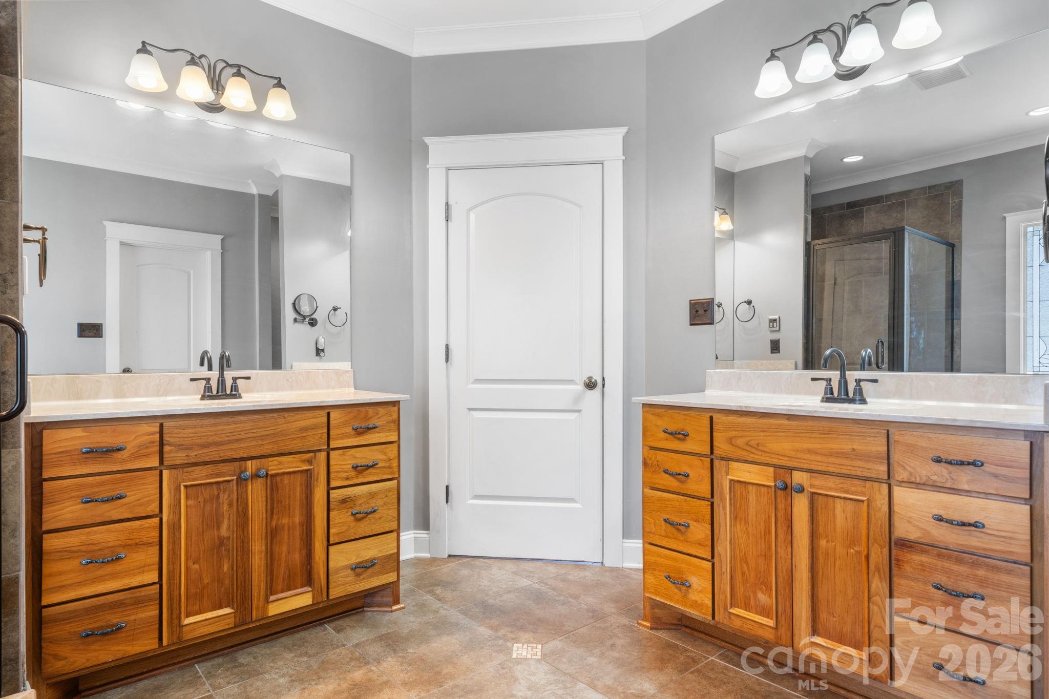 1055 Catawba Greens Drive — Newton