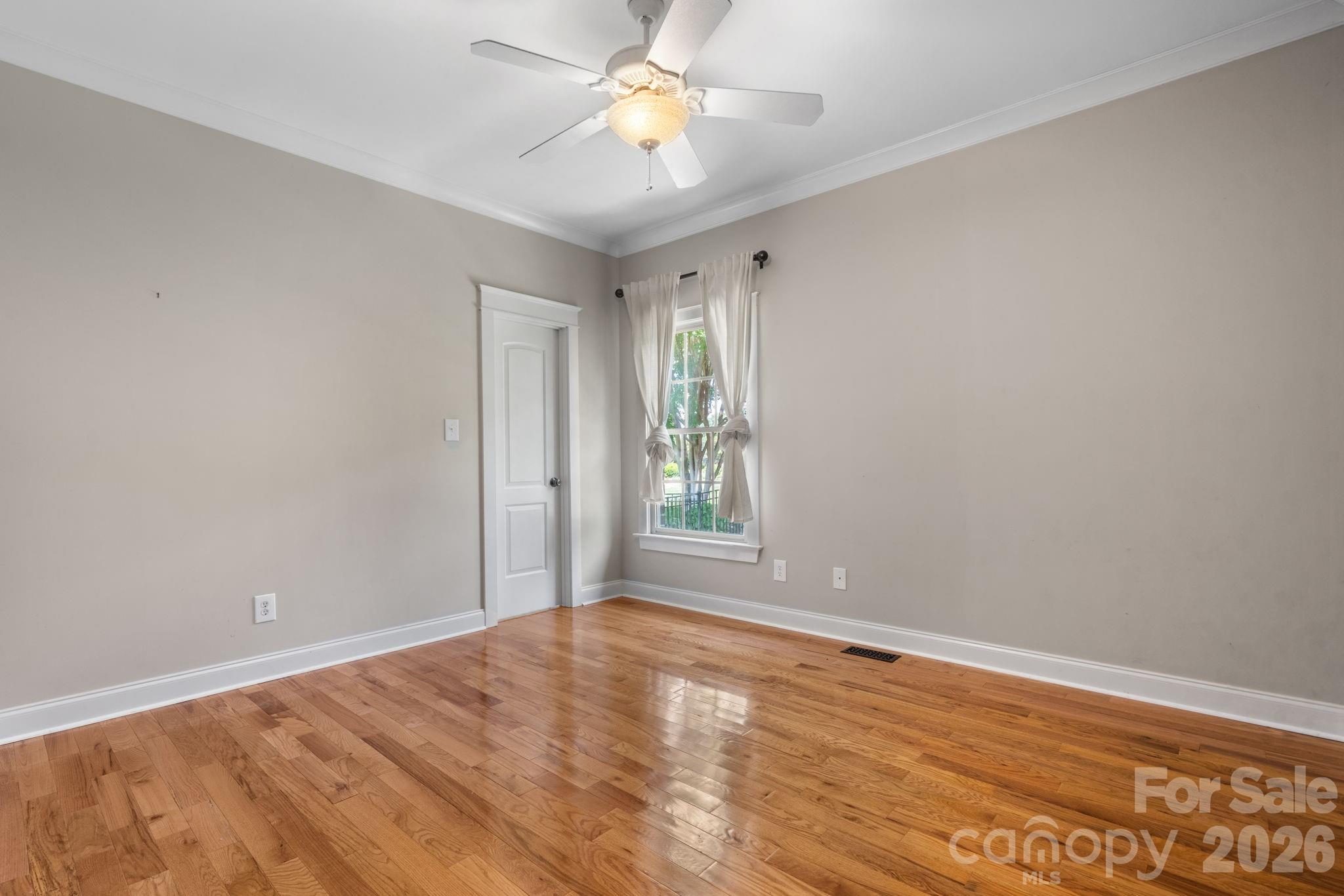 1055 Catawba Greens Drive — Newton
