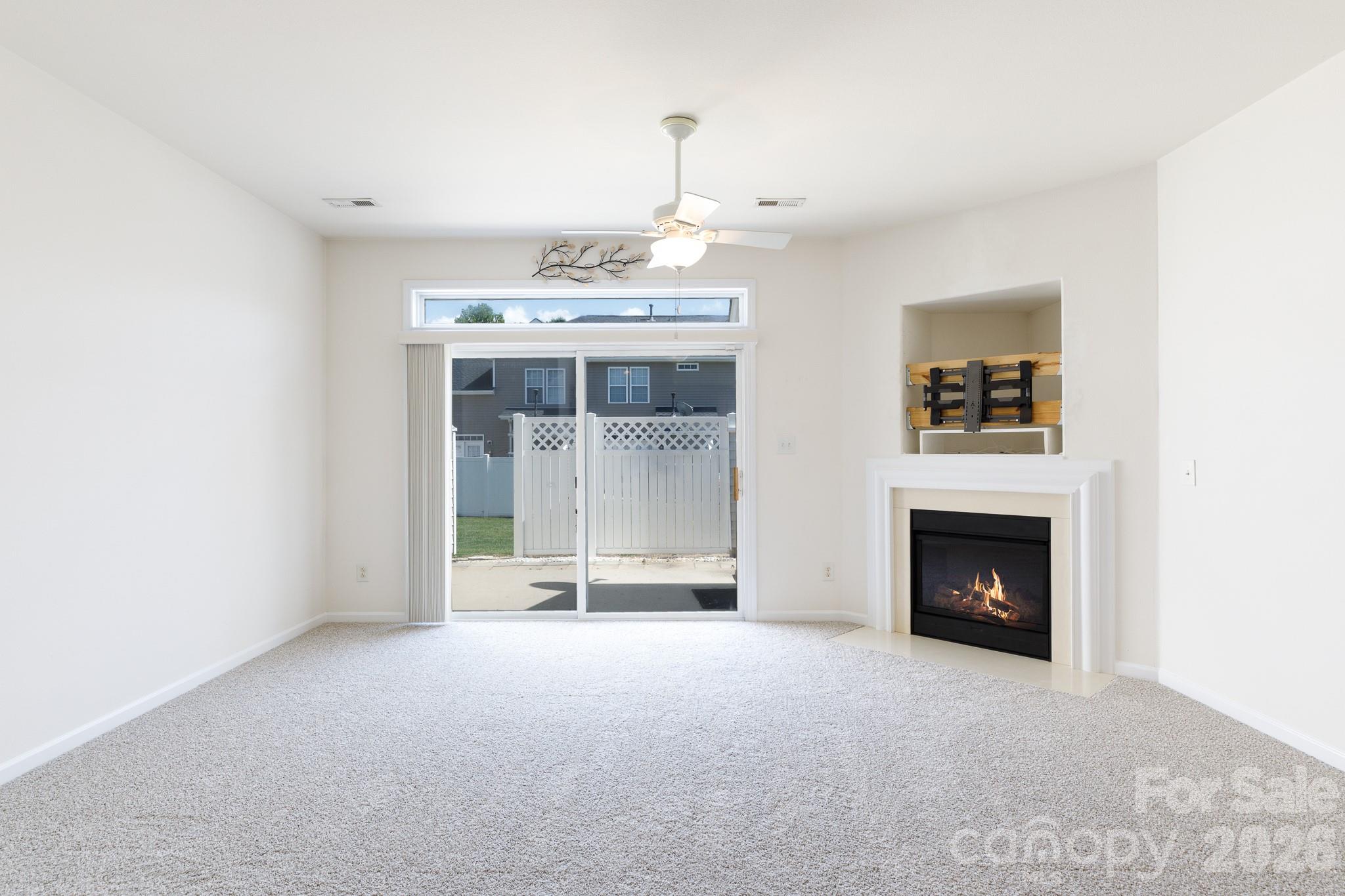 11625 Lioness Street — Charlotte
