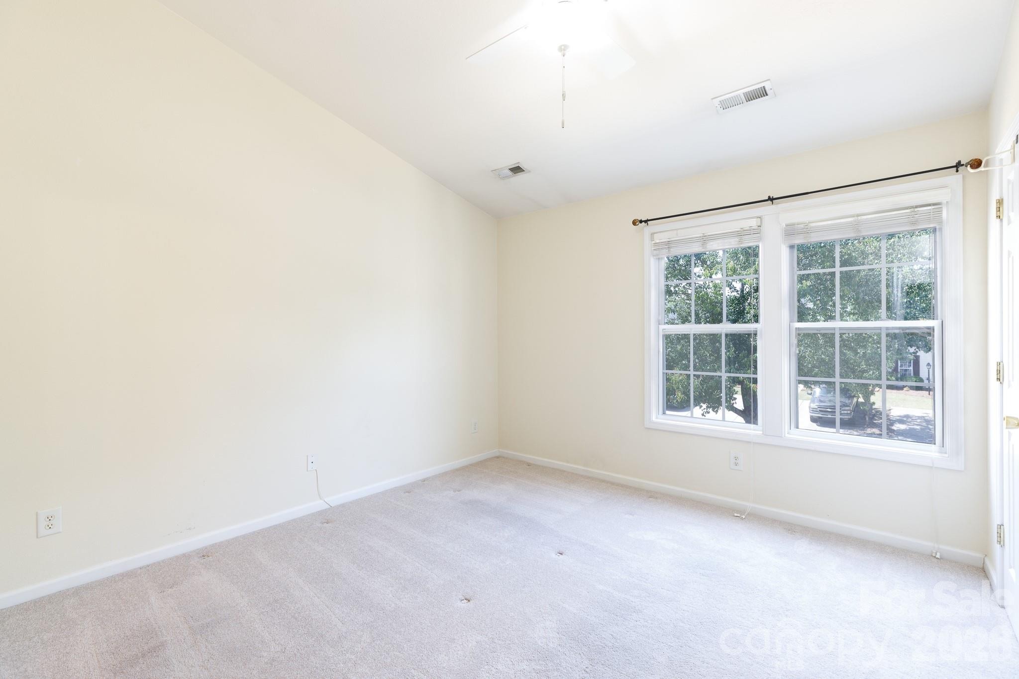 11625 Lioness Street — Charlotte