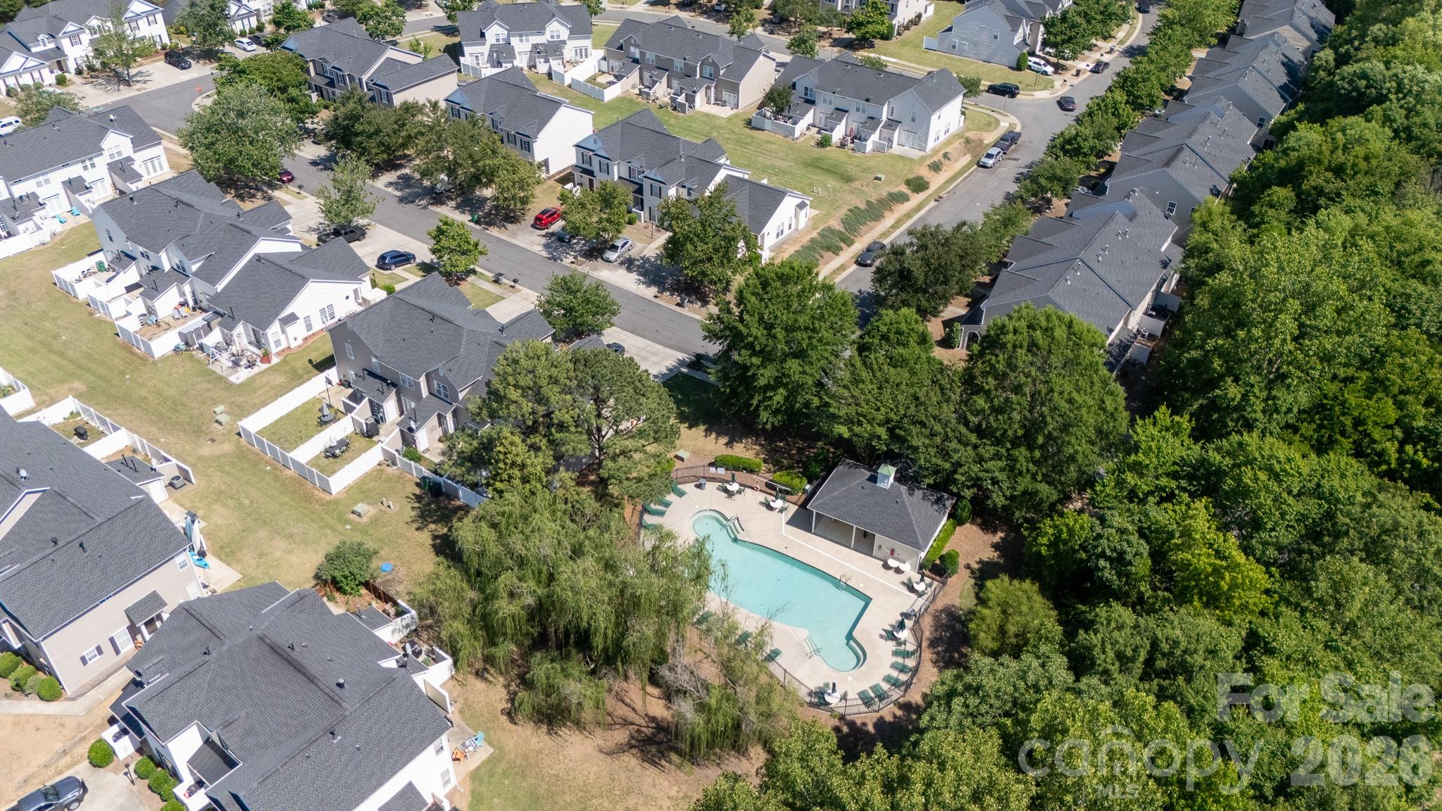 11625 Lioness Street — Charlotte