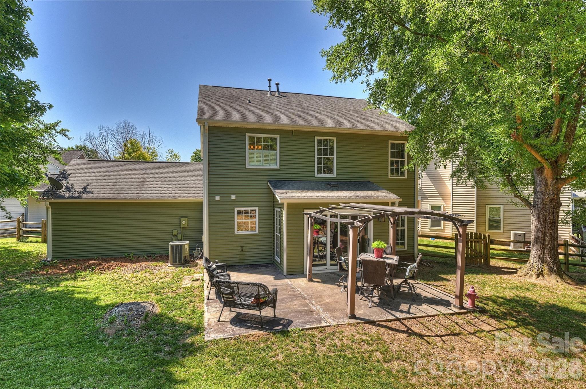 13600 Red Wine Court — Charlotte