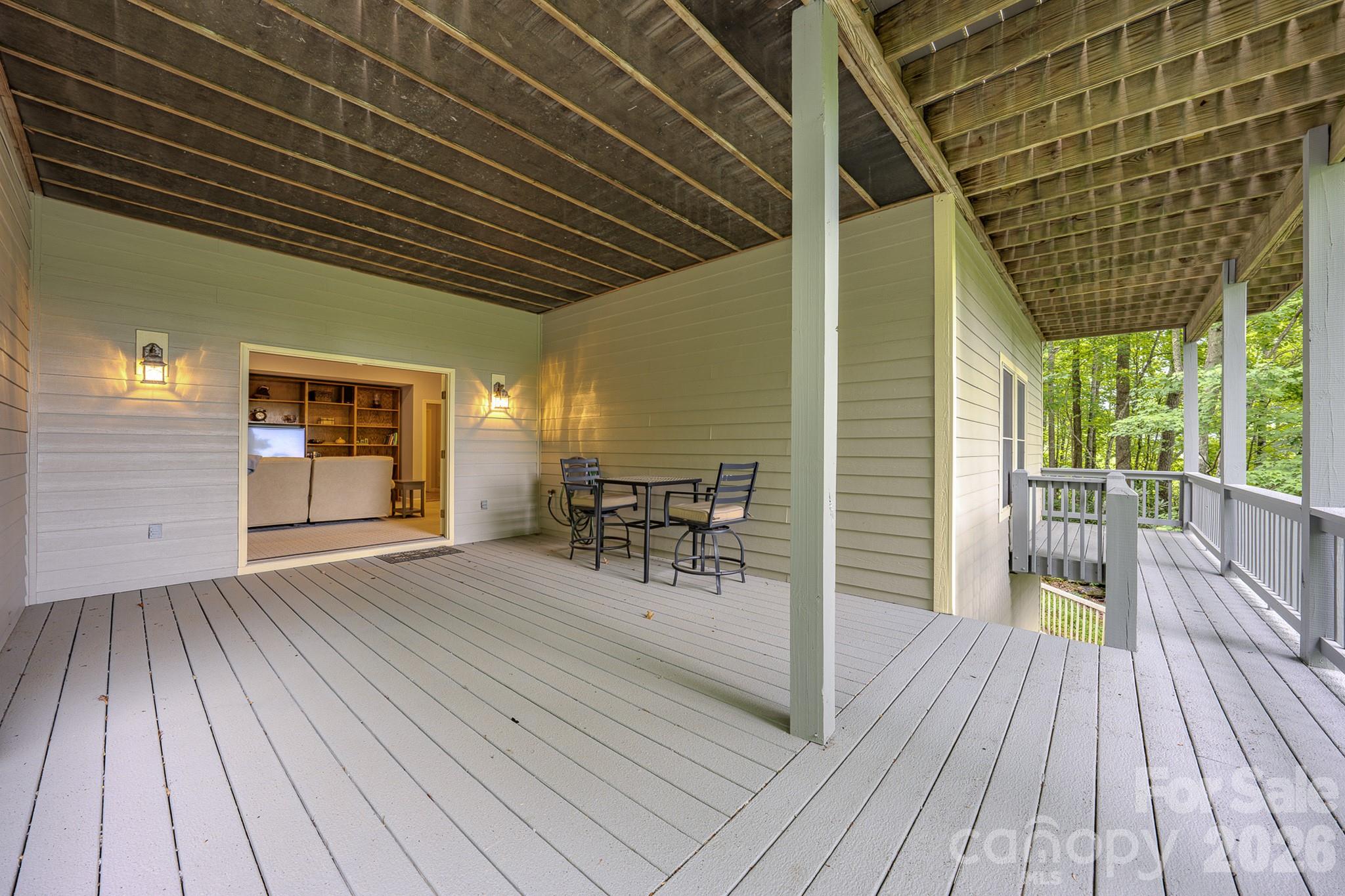 329 Mountain Crest Drive — Hendersonville