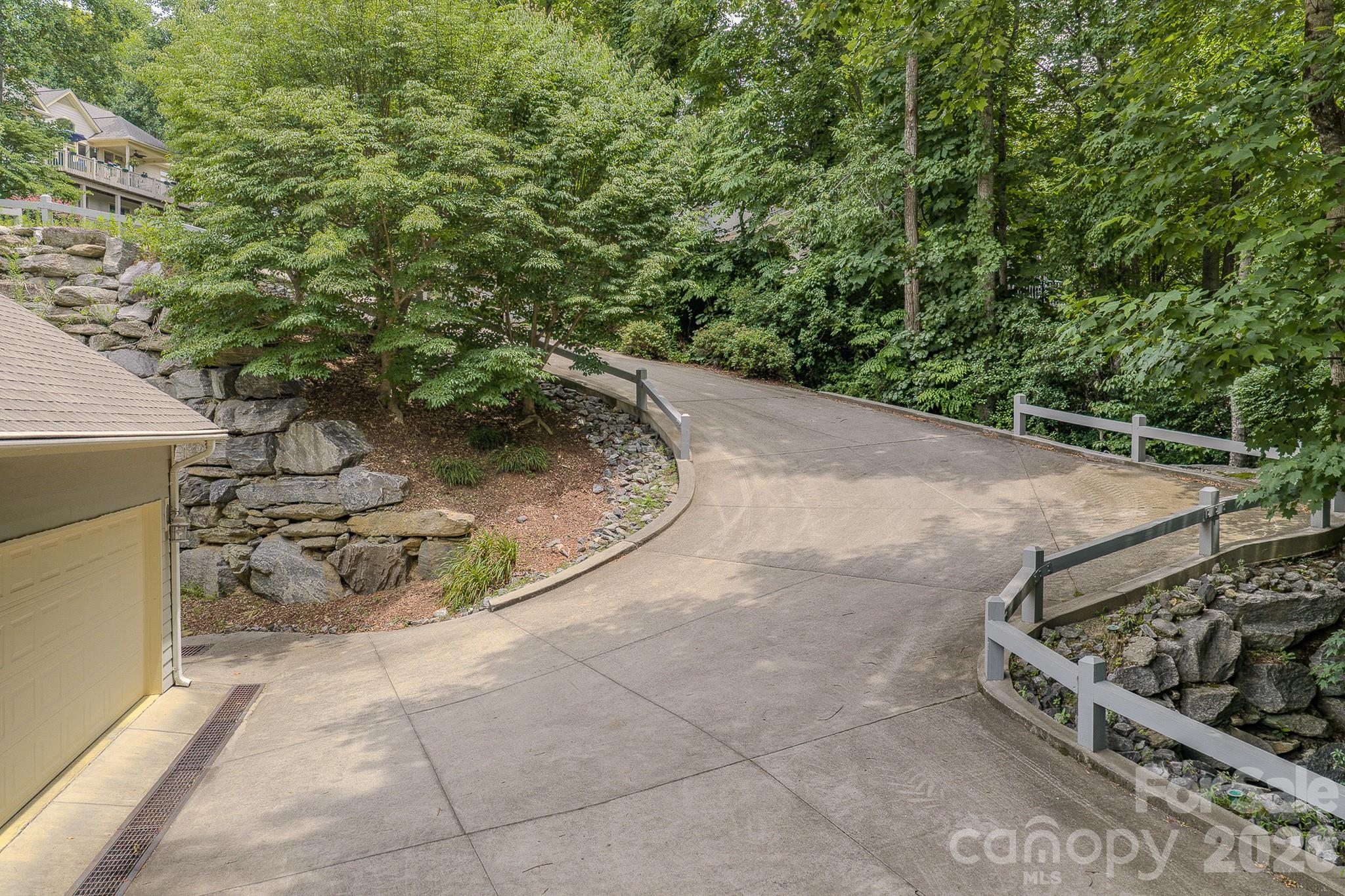 329 Mountain Crest Drive — Hendersonville