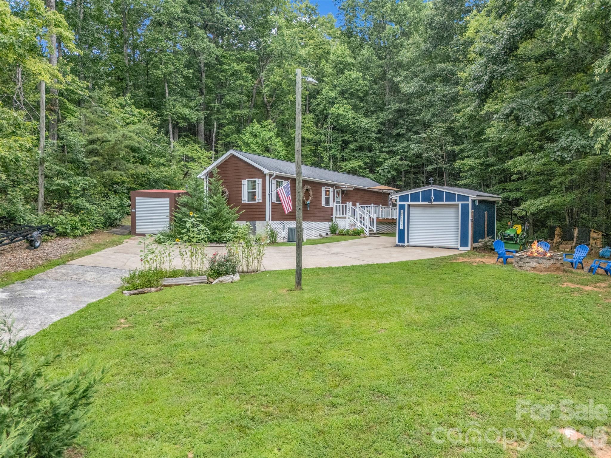 479 Camp Hill Road — Mill Spring
