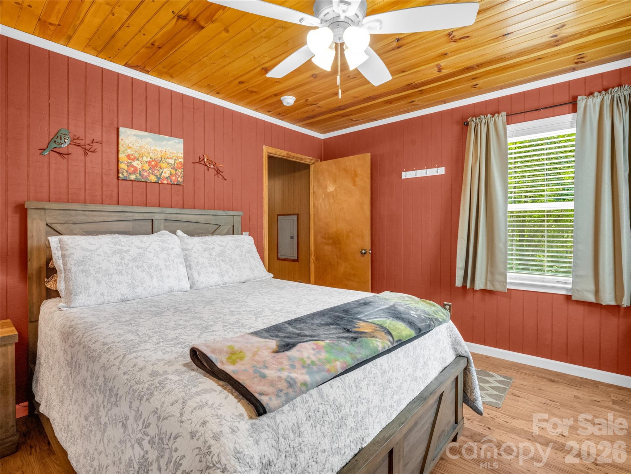 479 Camp Hill Road — Mill Spring