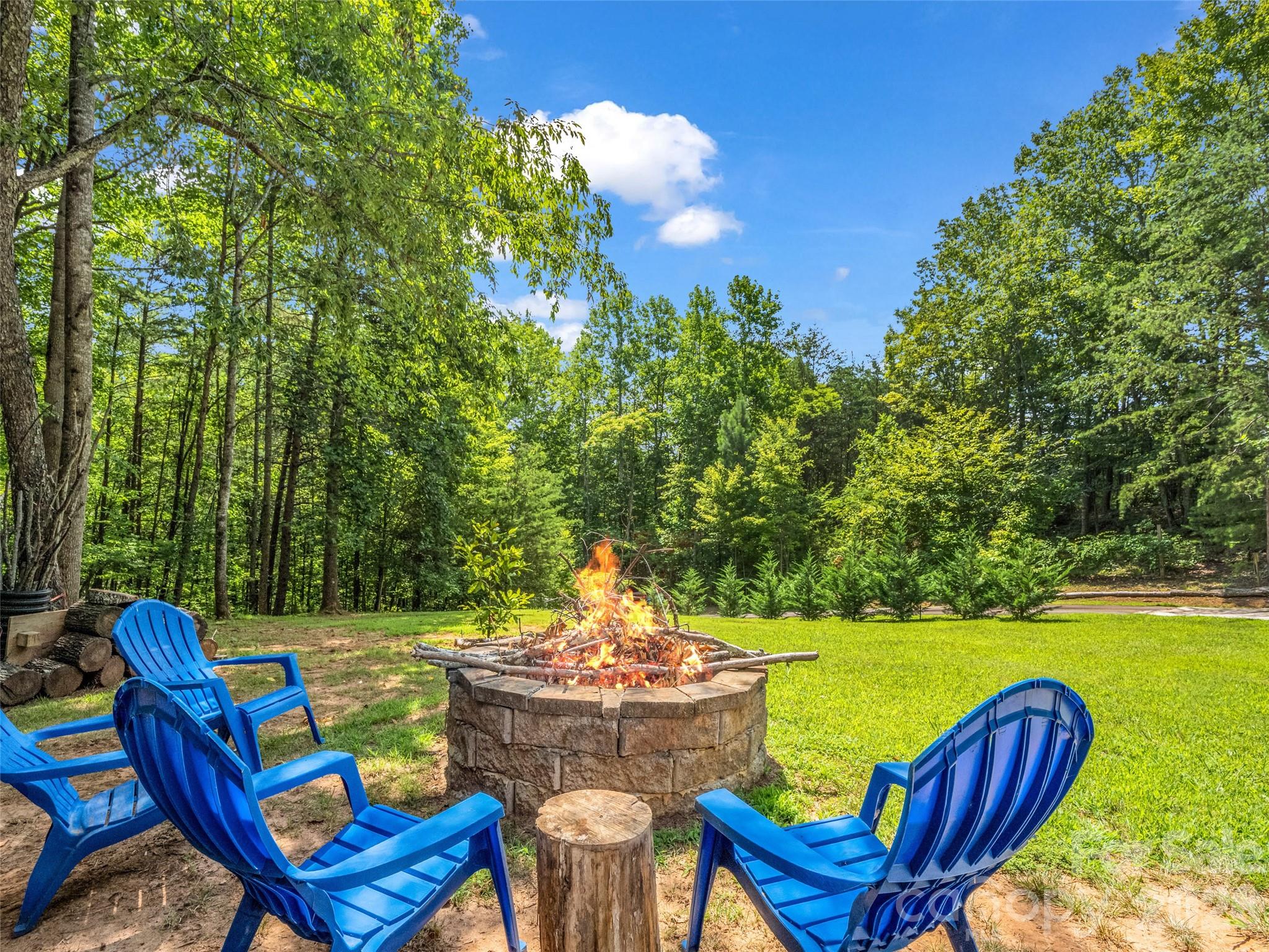 479 Camp Hill Road — Mill Spring