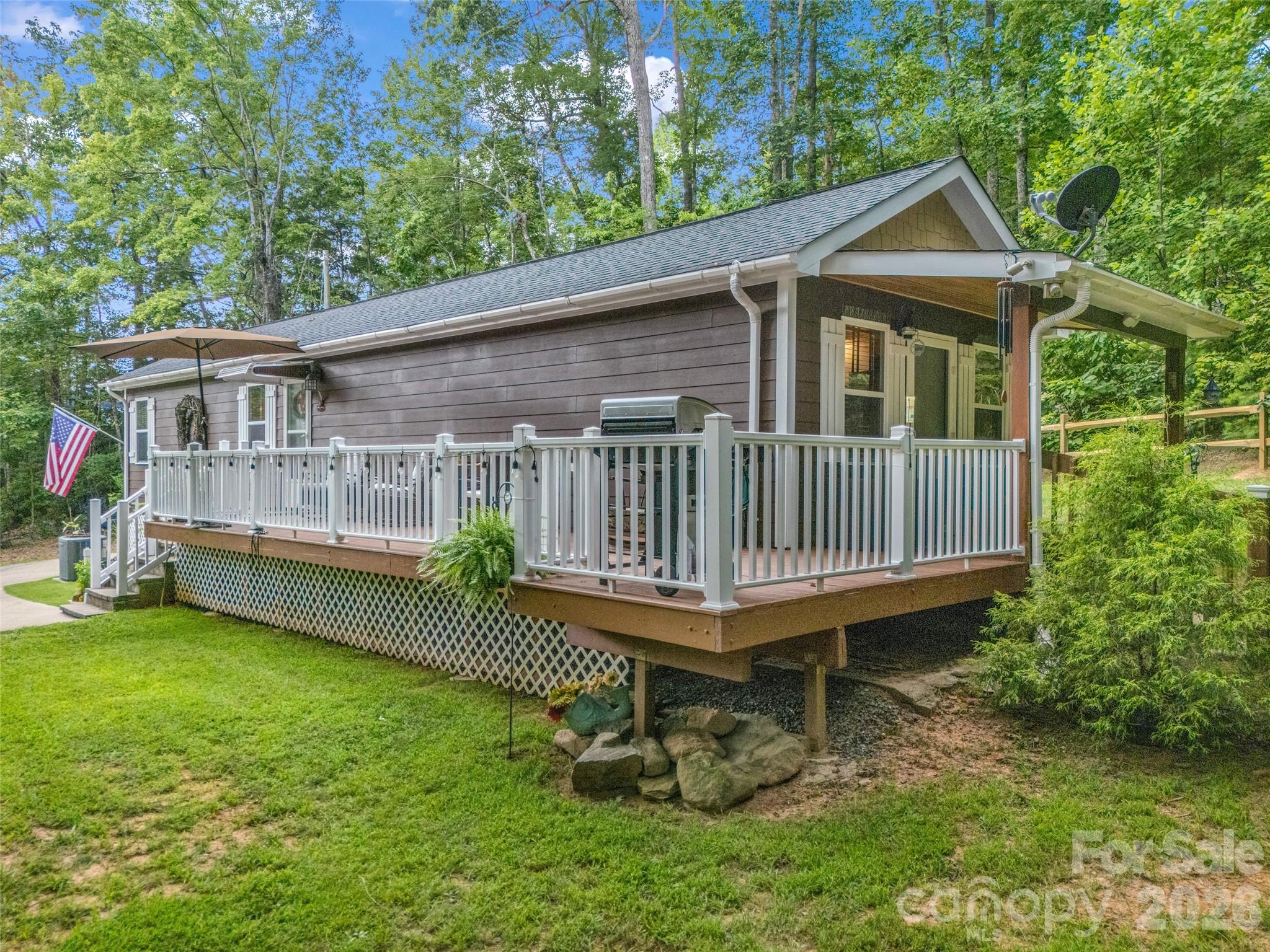 479 Camp Hill Road — Mill Spring
