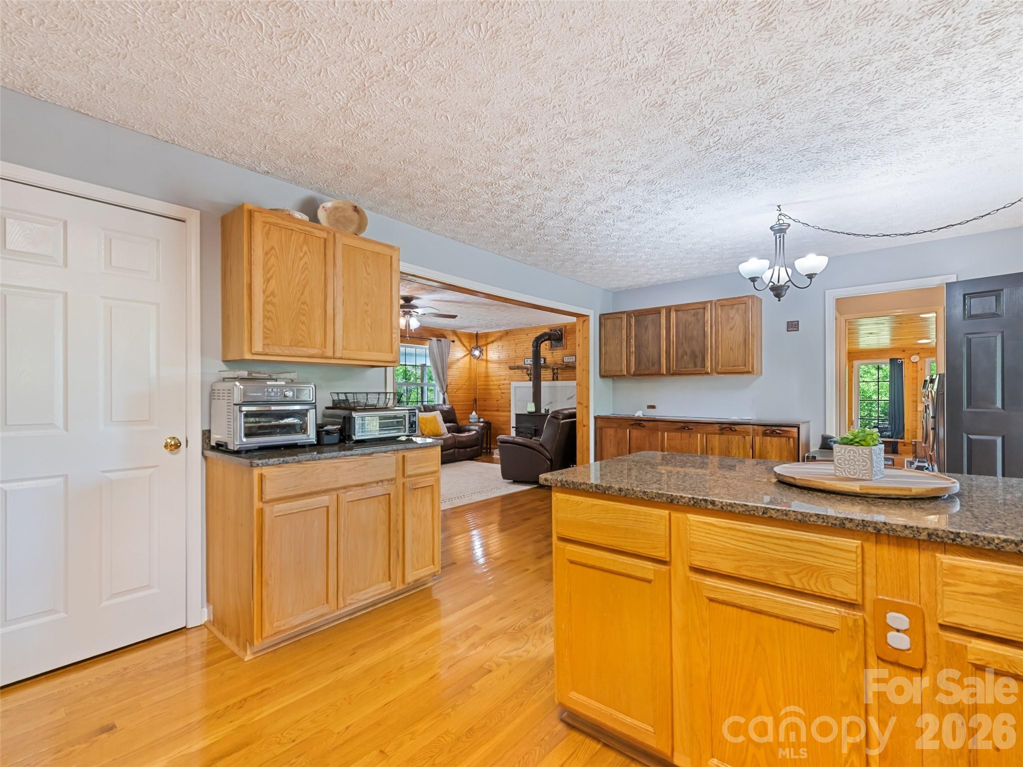 222 Thistle Ridge — Clyde