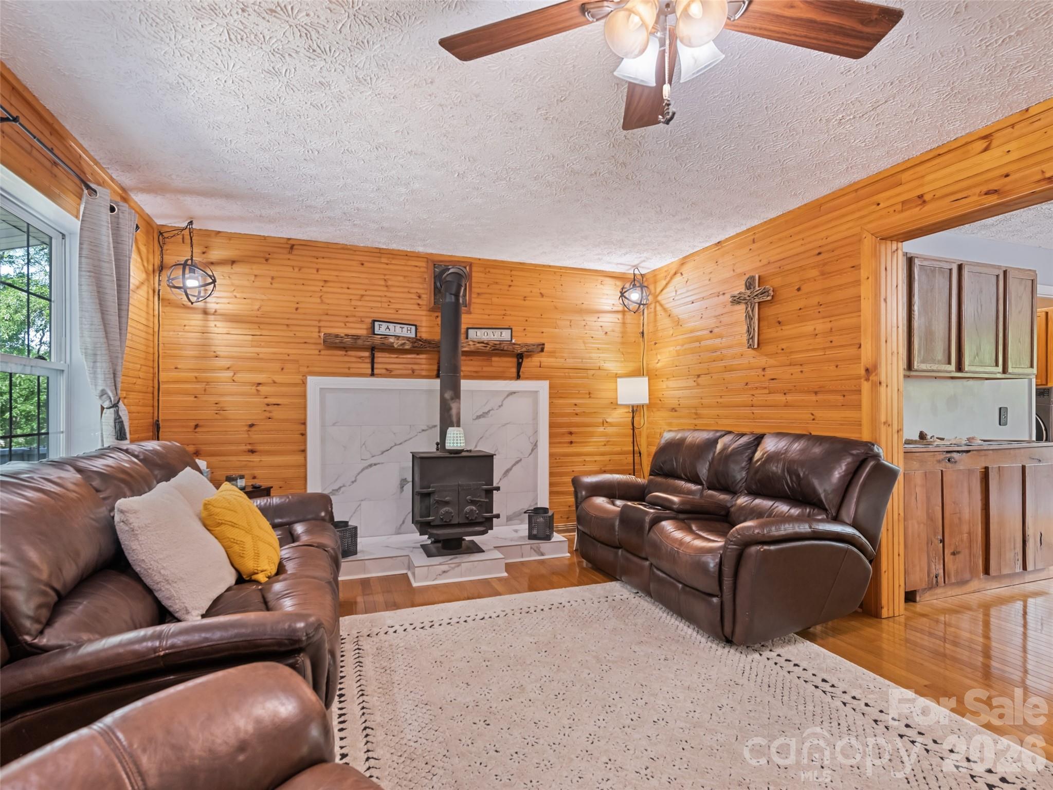 222 Thistle Ridge — Clyde