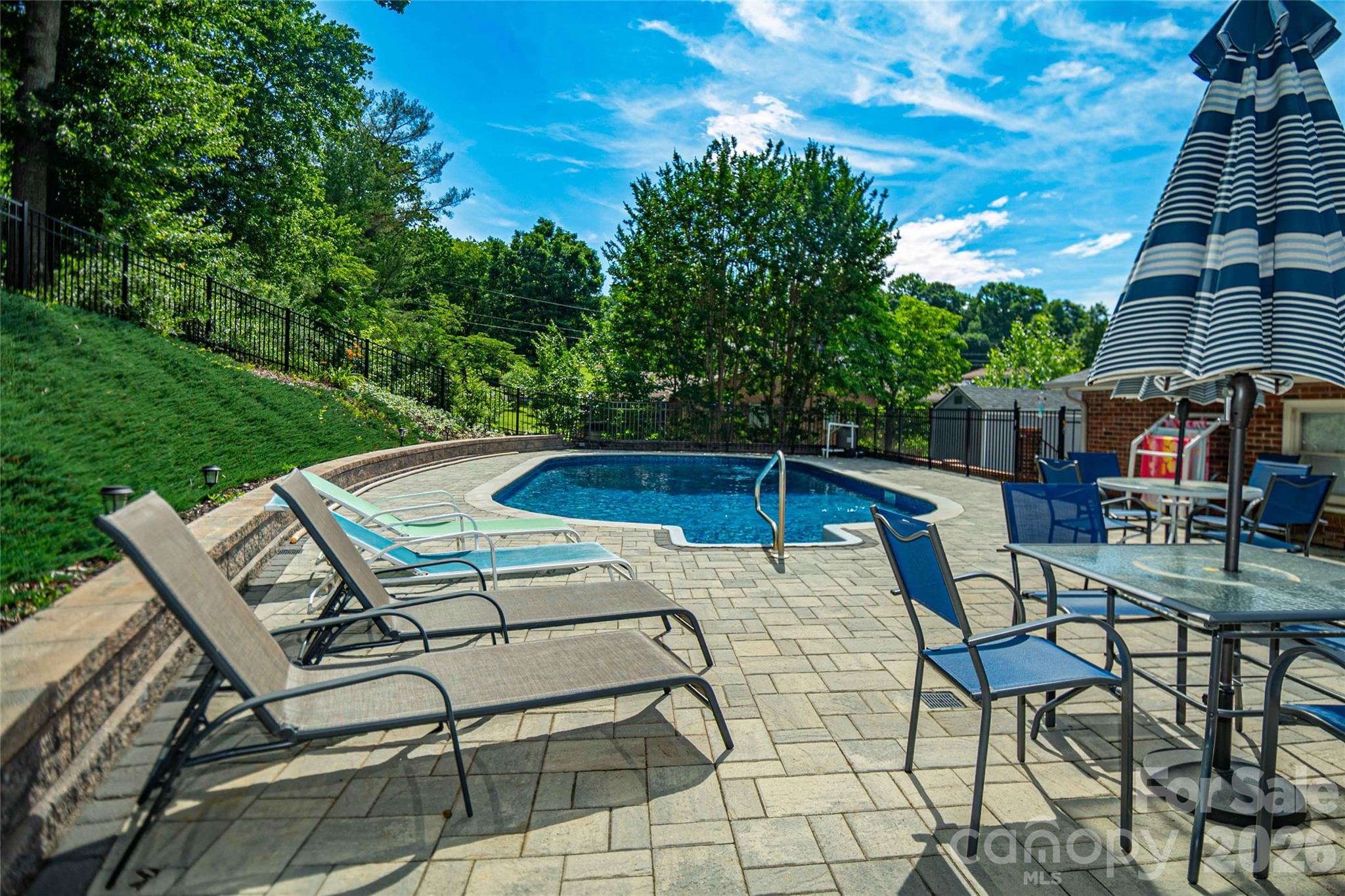 2959 Ramblewoods Drive — Valdese