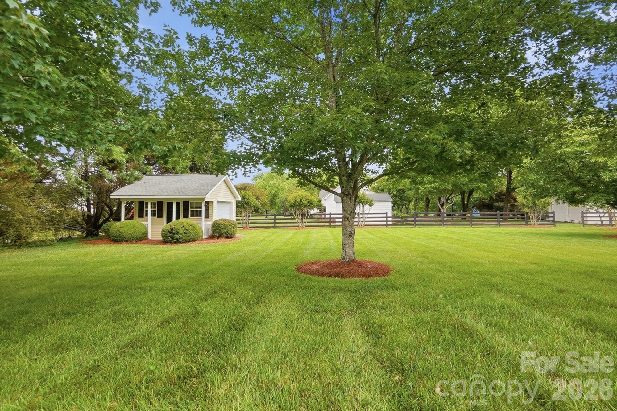 258 Glenwood Drive — Oakboro