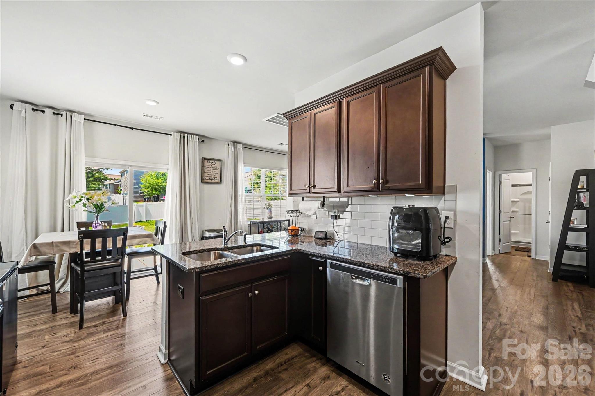 7596 Nolen Farm Drive — Gastonia