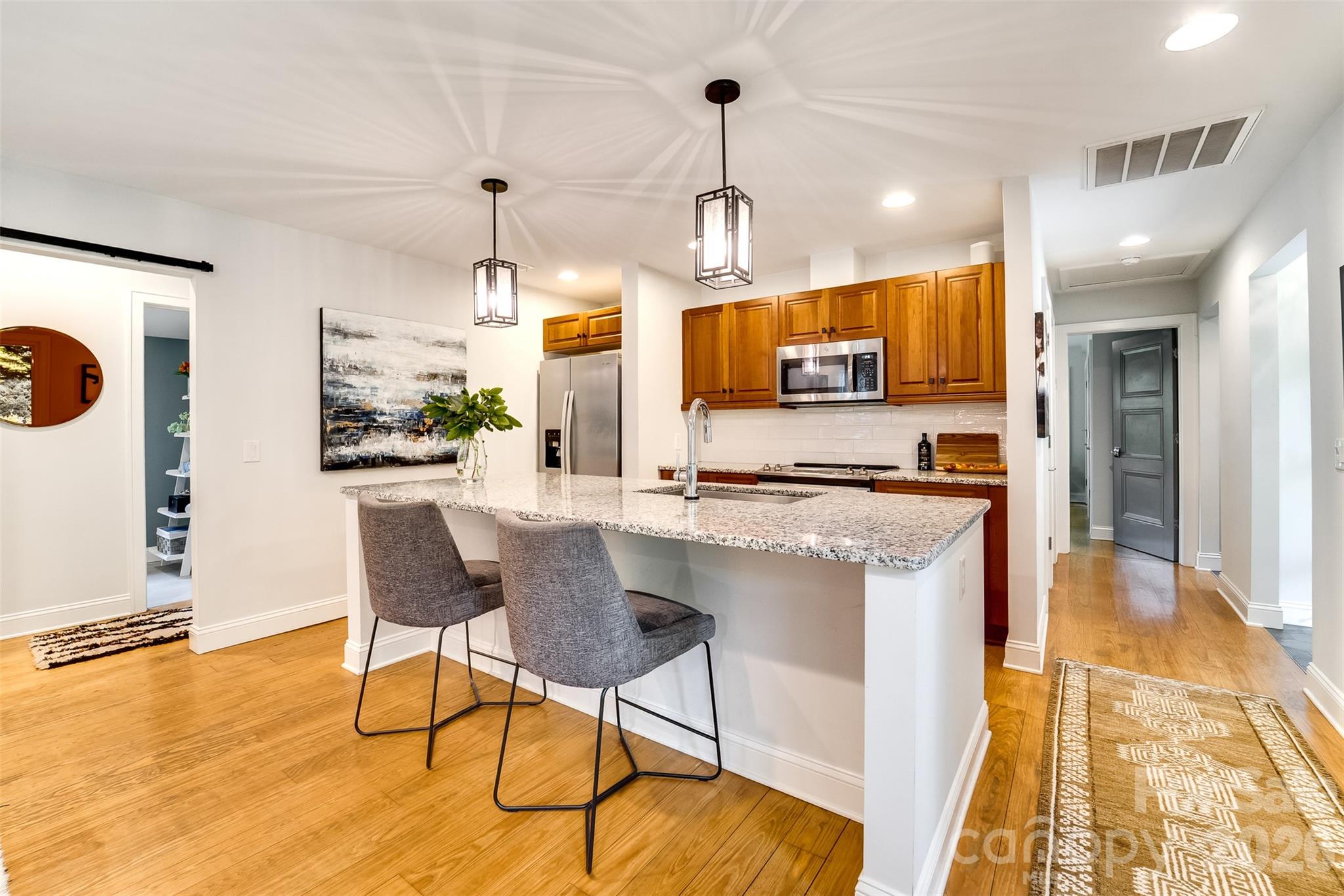 1452 S Country Club Drive — Cullowhee