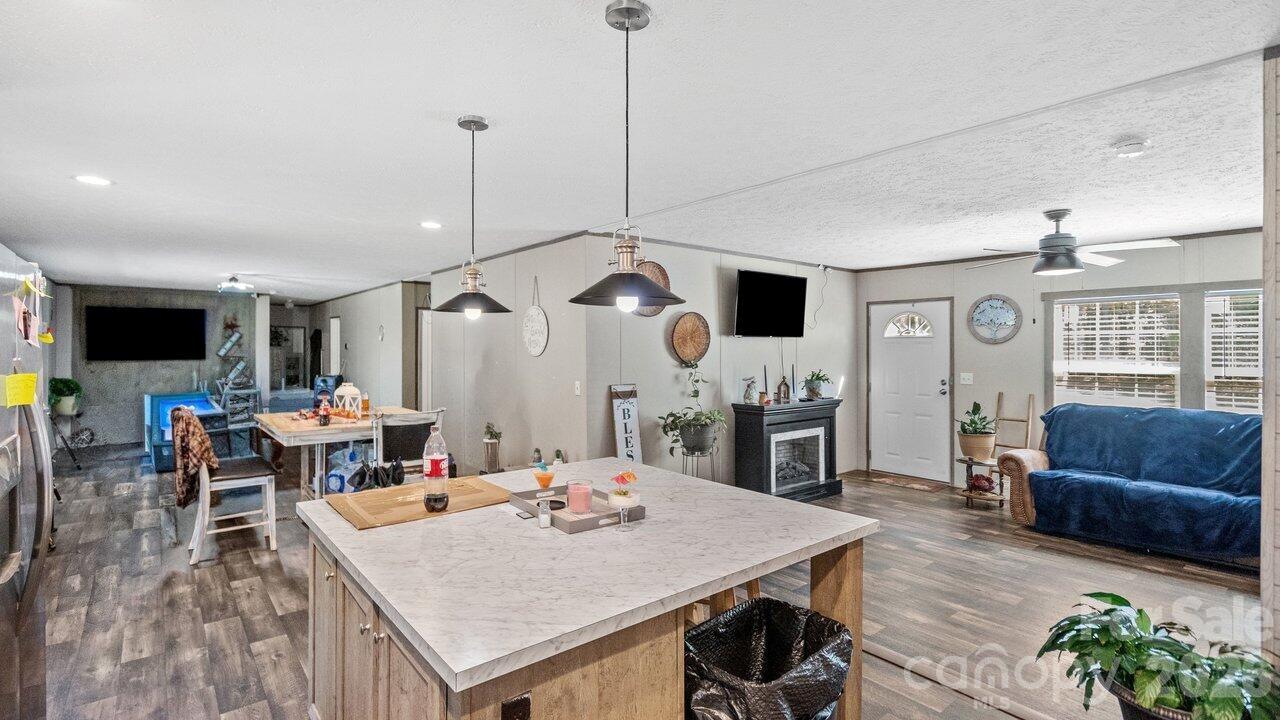 4034 James Lovelace Road — Shelby