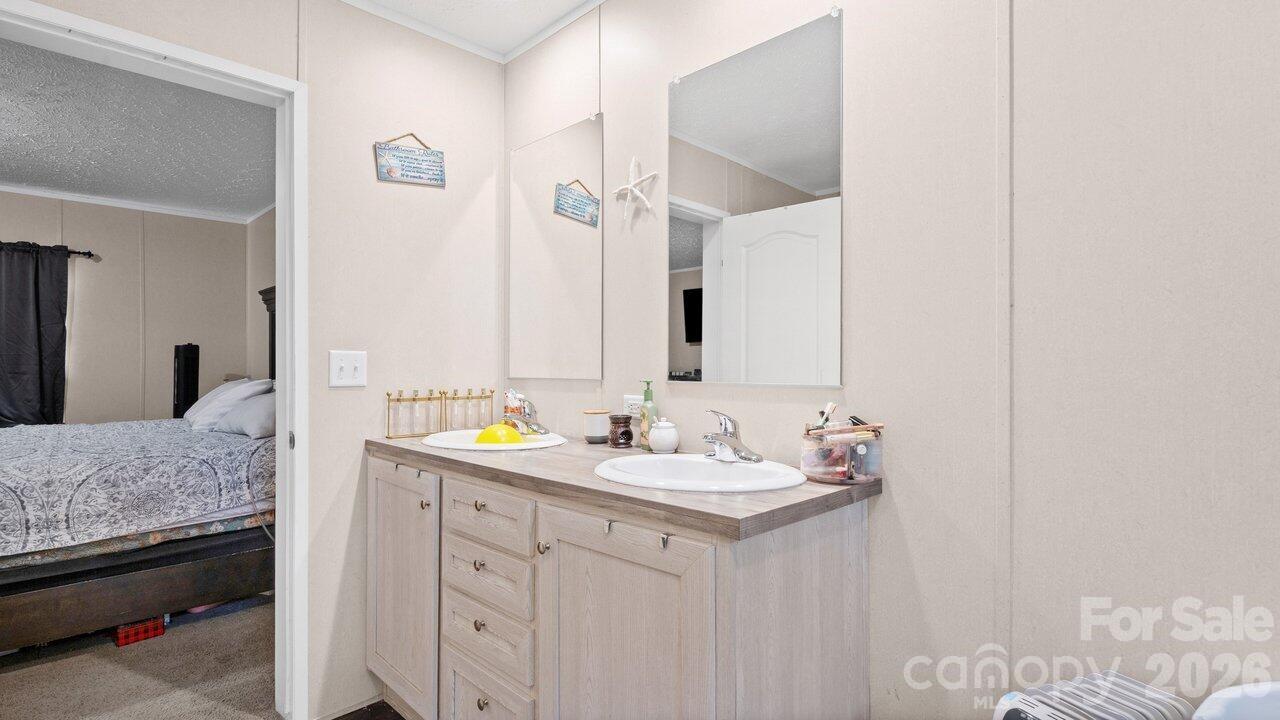4034 James Lovelace Road — Shelby