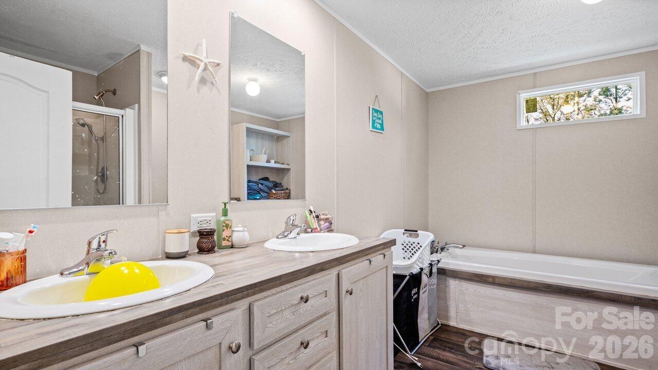 4034 James Lovelace Road — Shelby