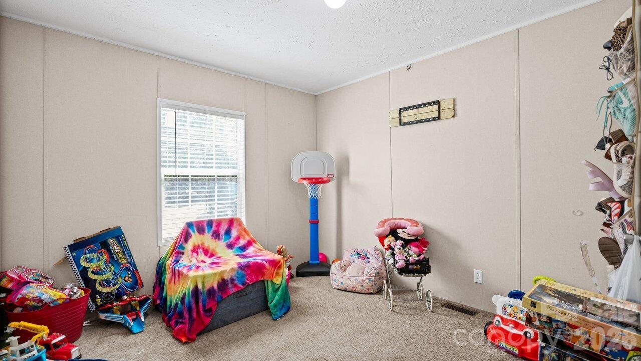 4034 James Lovelace Road — Shelby