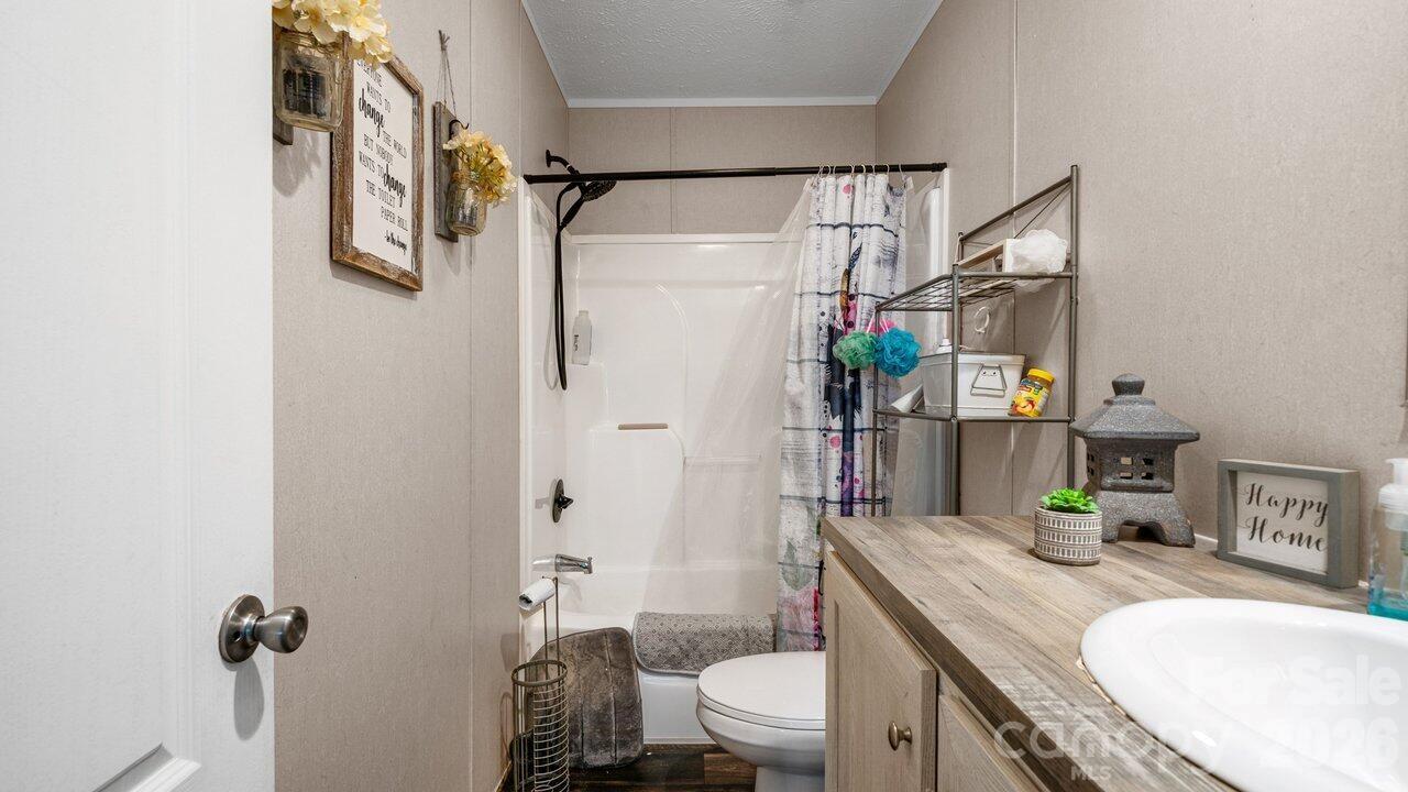 4034 James Lovelace Road — Shelby