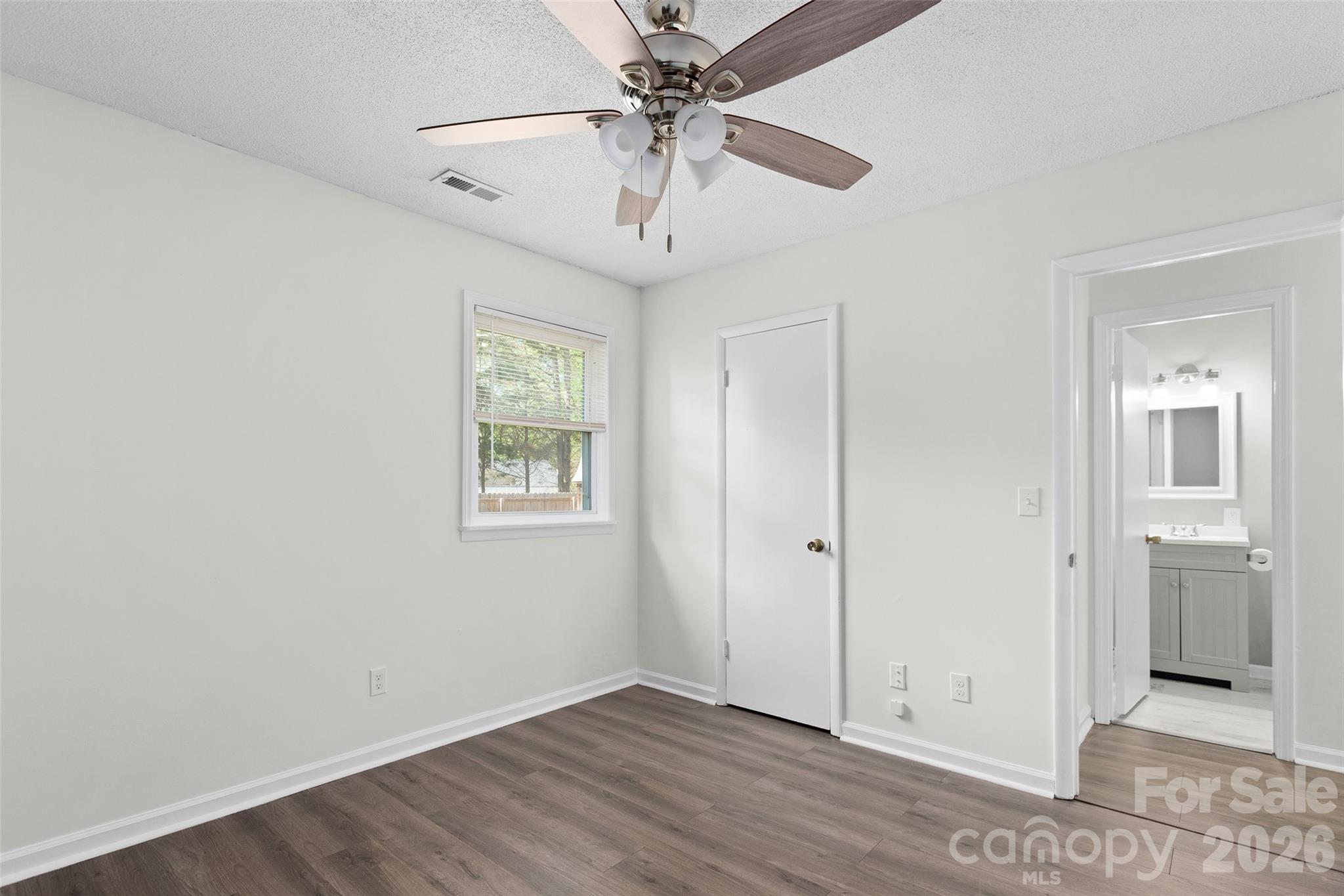 355 Weatherford Drive — King