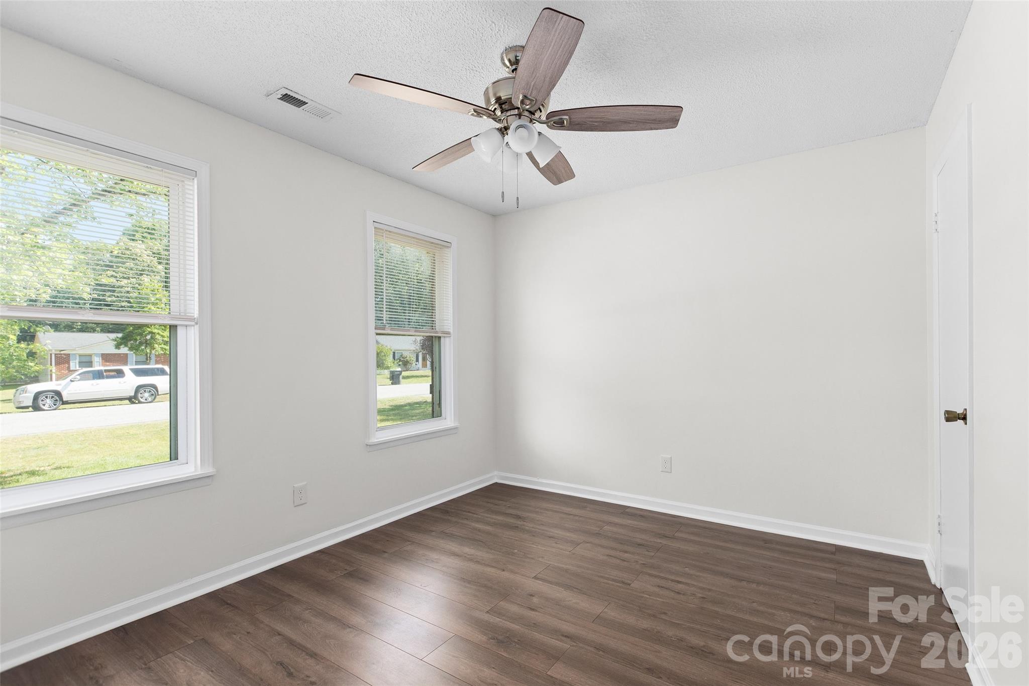 355 Weatherford Drive — King