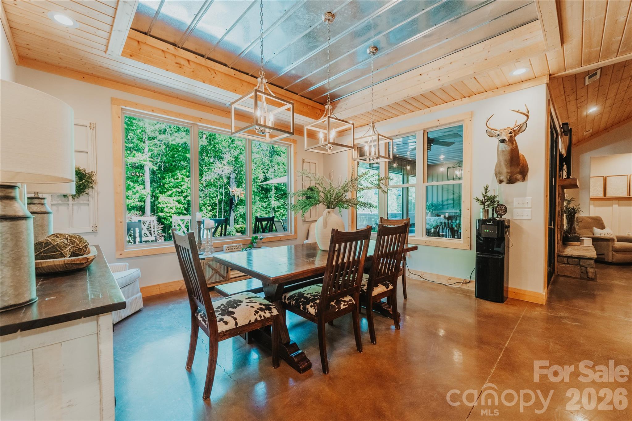 2620 Mathis Church Road — Catawba