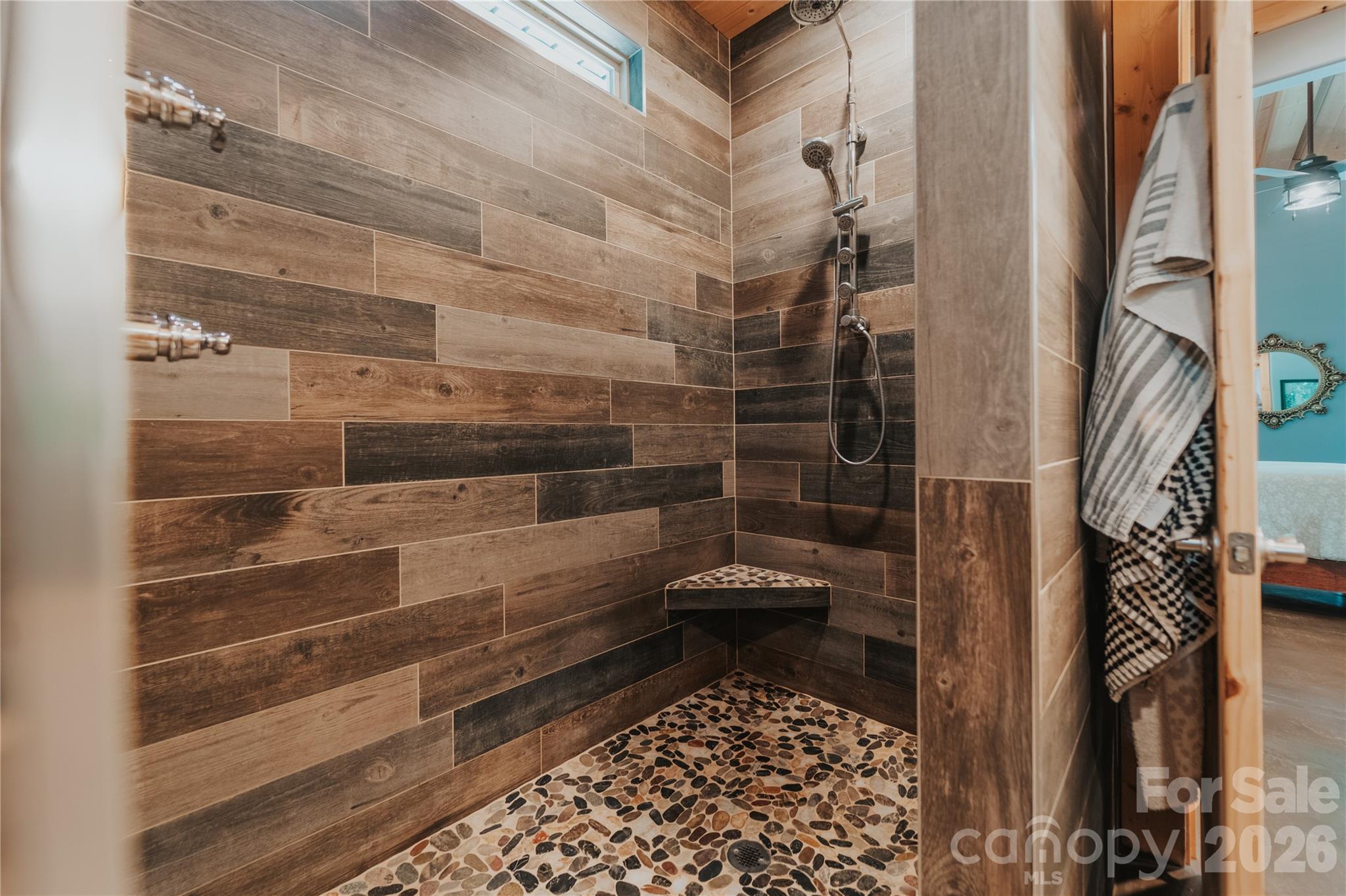 2620 Mathis Church Road — Catawba