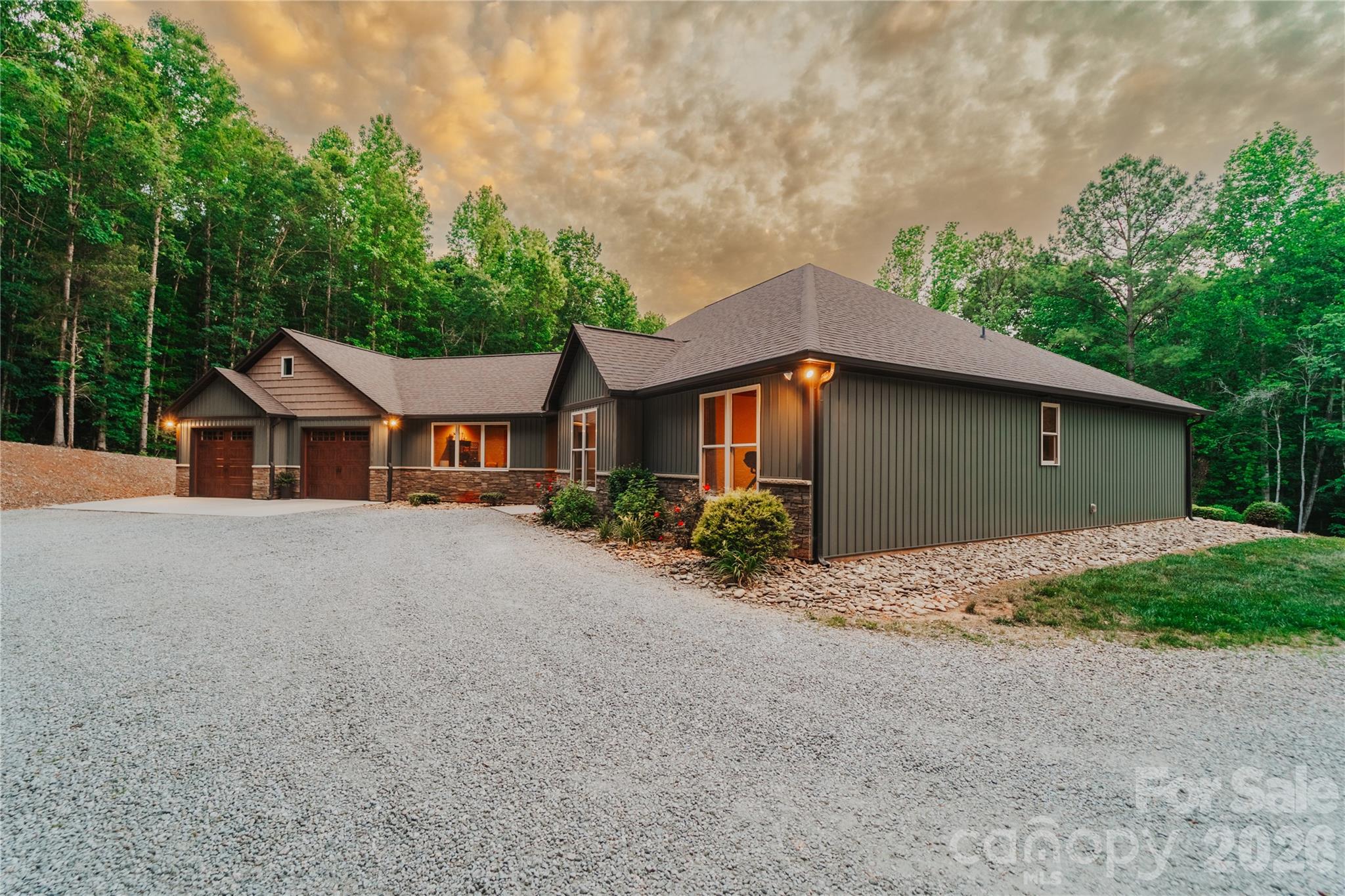 2620 Mathis Church Road — Catawba