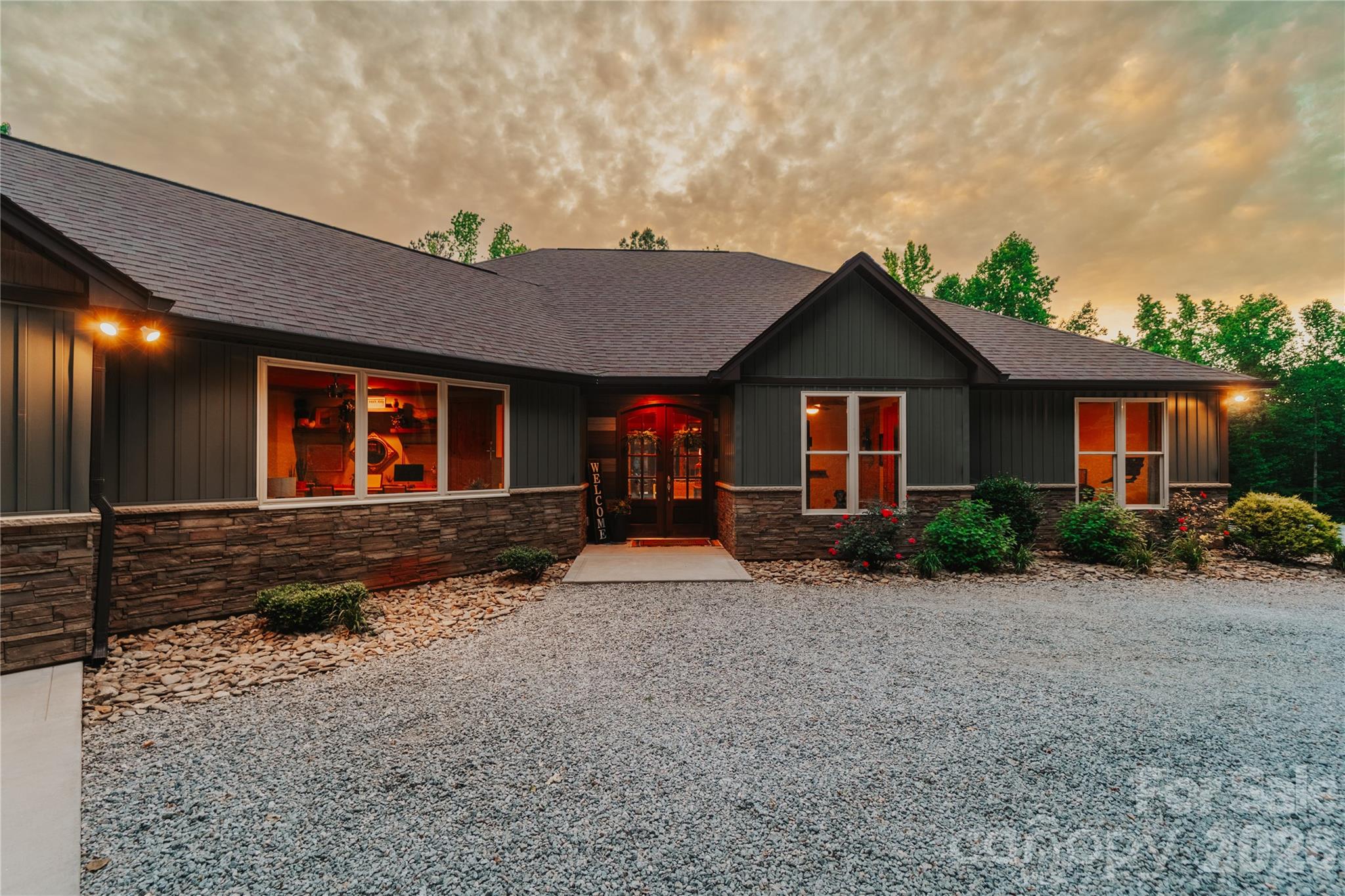 2620 Mathis Church Road — Catawba
