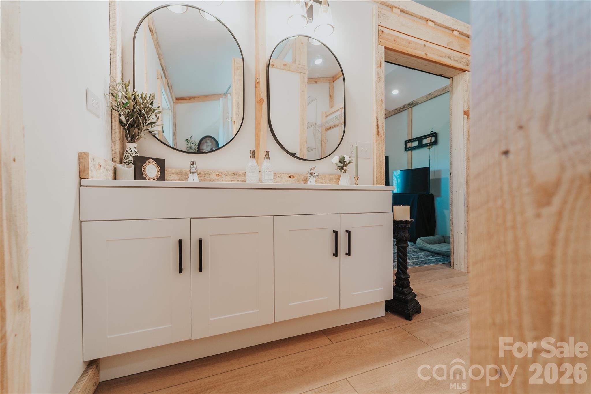 2620 Mathis Church Road — Catawba