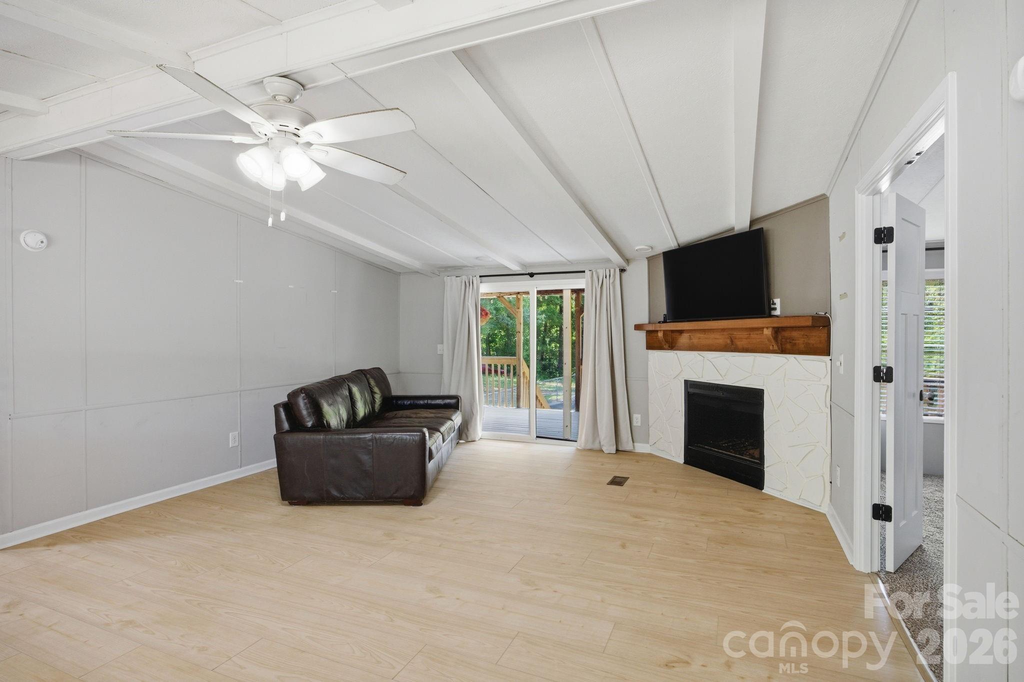 4377 Catawba Burris Road — Denver