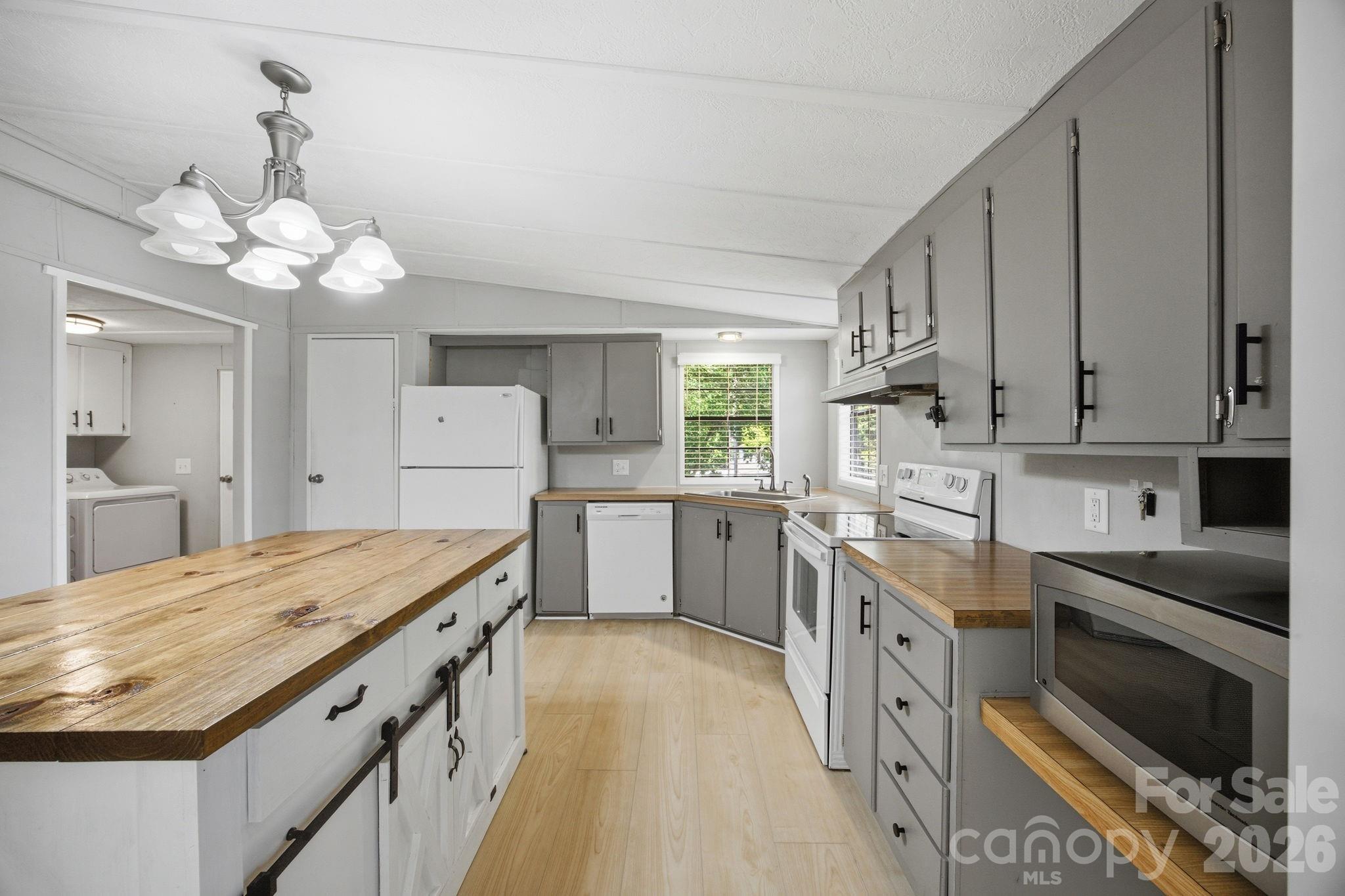 4377 Catawba Burris Road — Denver