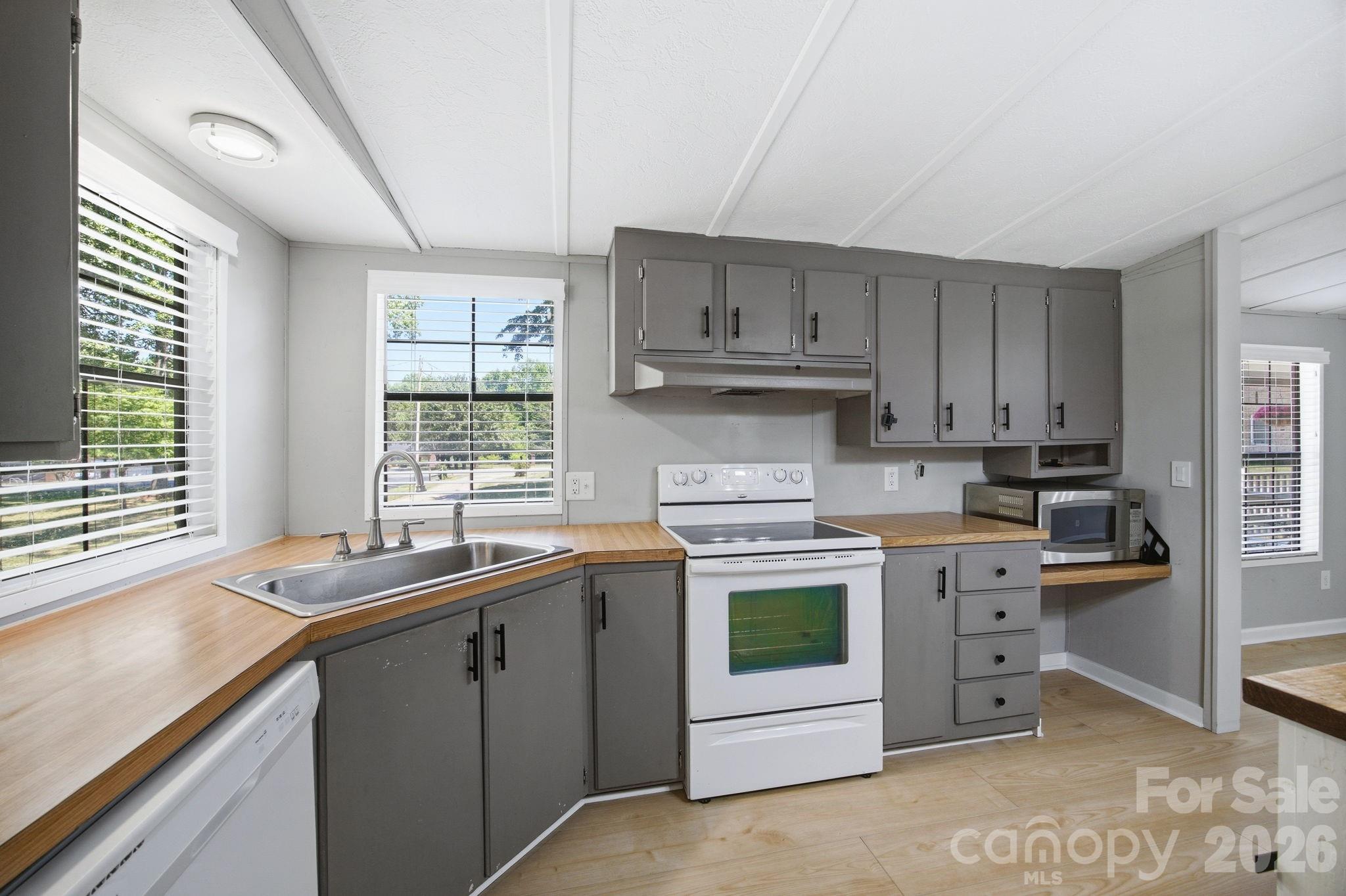 4377 Catawba Burris Road — Denver