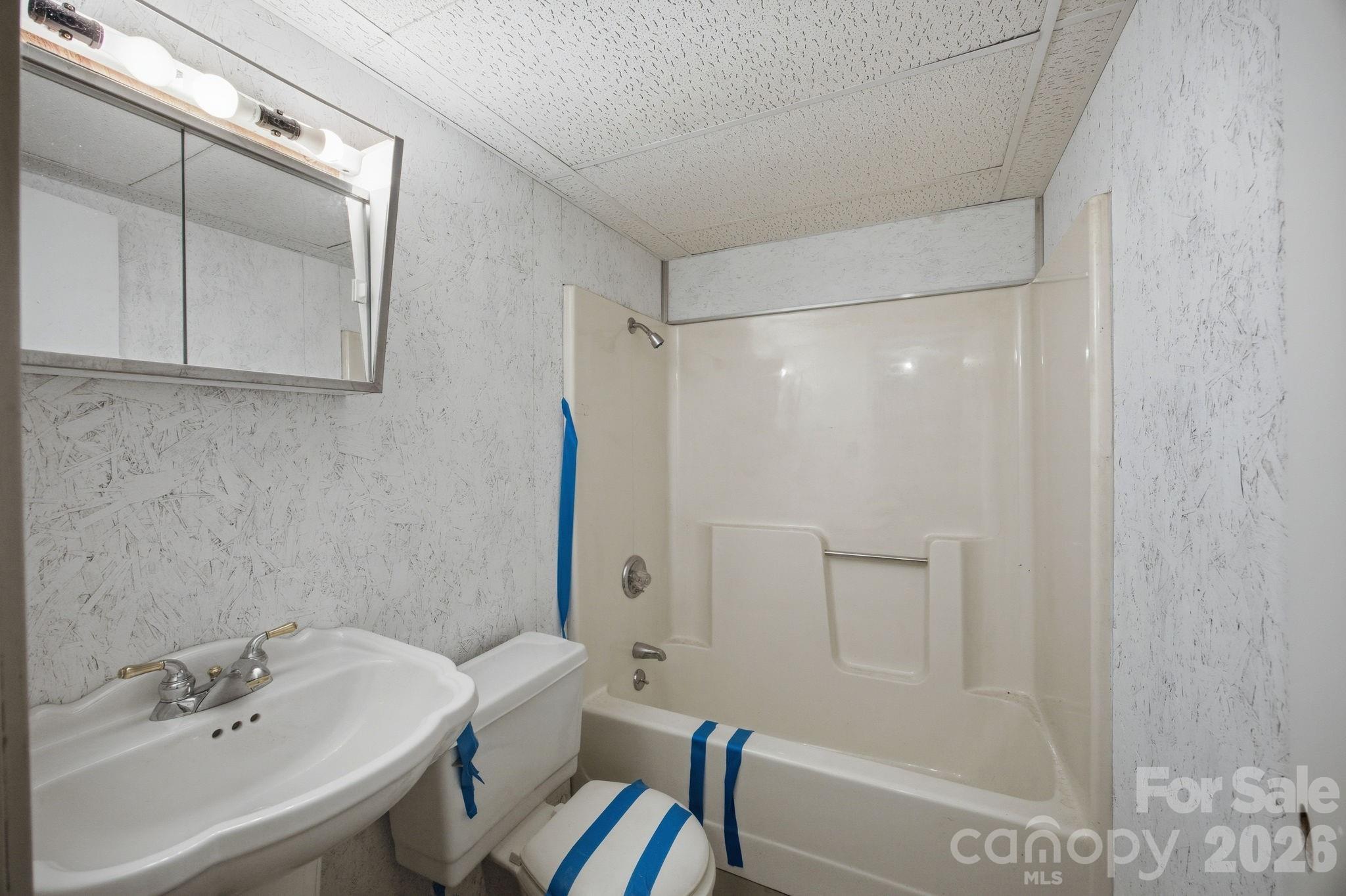 4377 Catawba Burris Road — Denver