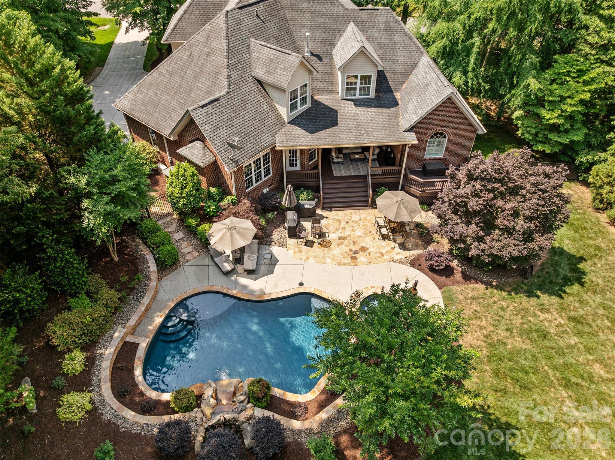 211 Anniston Way — Davidson