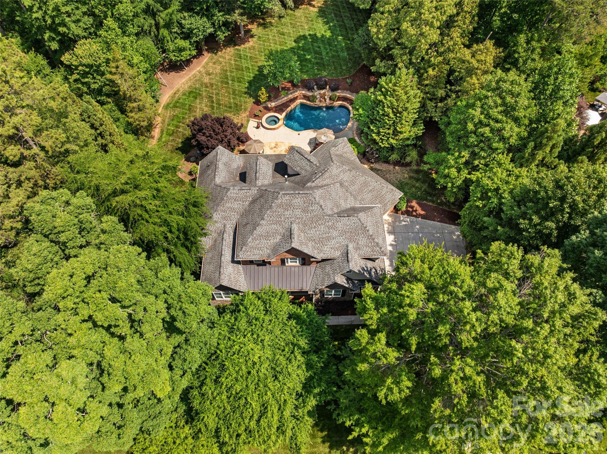 211 Anniston Way — Davidson