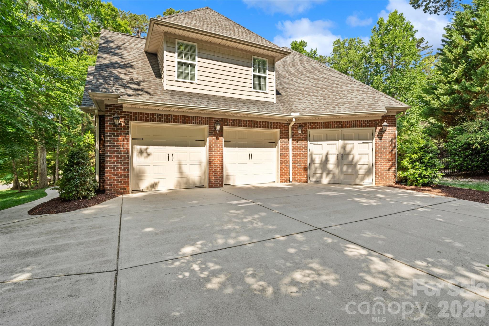 211 Anniston Way — Davidson